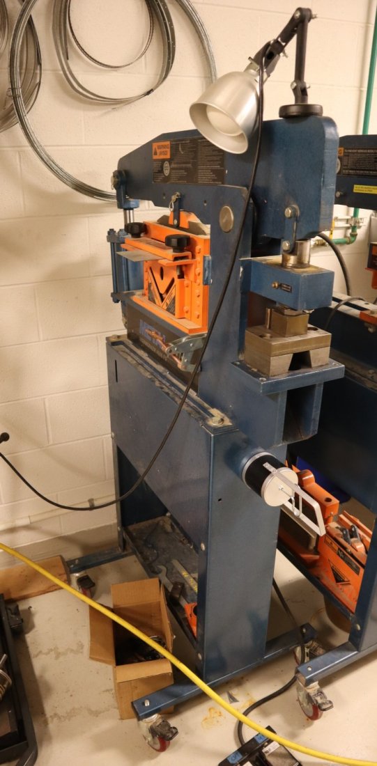 Metal Pro Ironworker 4500 FS: A Metal Pro Ironworker 45 FS machine. 1 1/2 hp 220v single phase. Slight wear. ESTIMATE $2,000-3,000