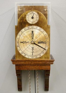 Benjamin Franklin clock
