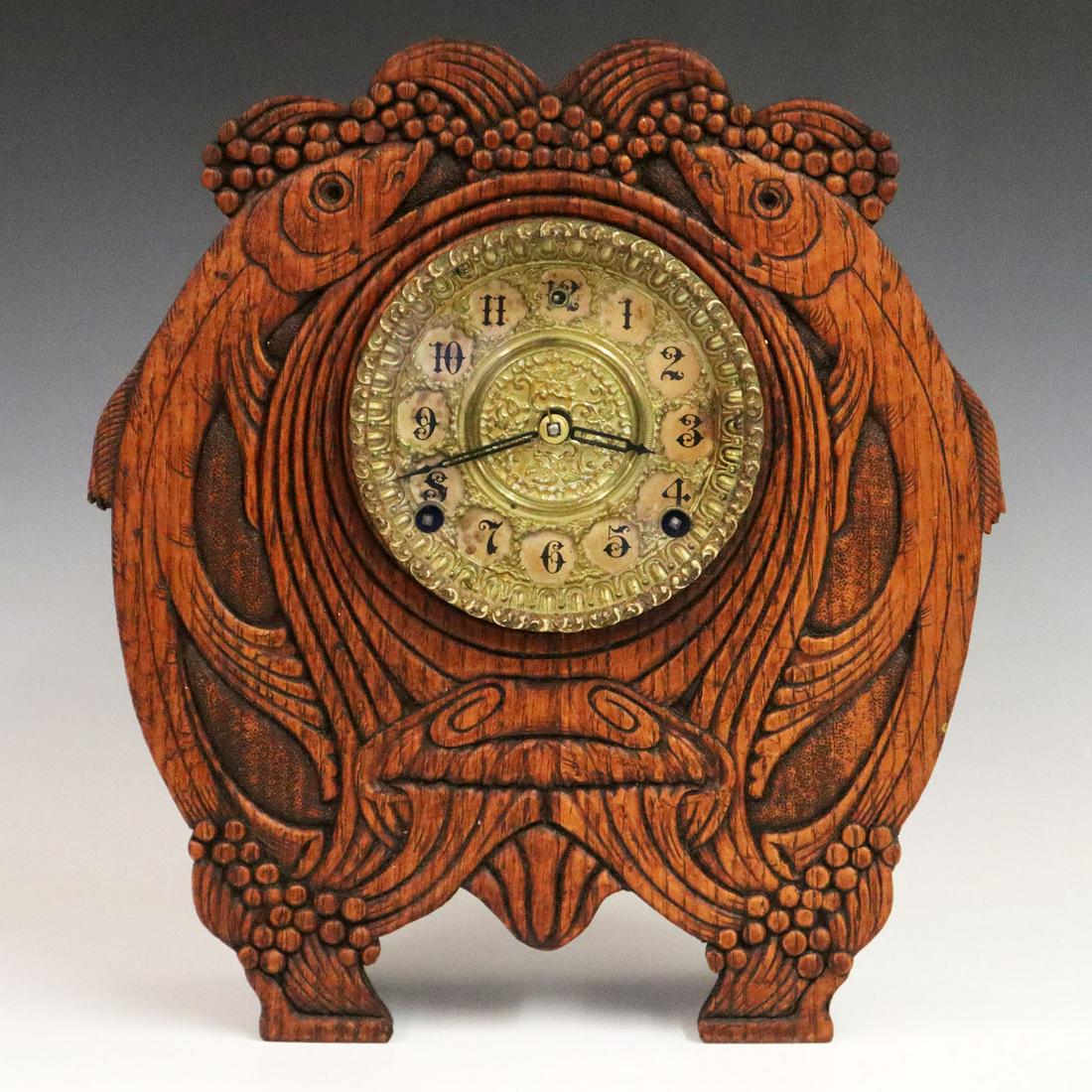 Gilbert "Artisan U" Shelf Clock (1 of 4)