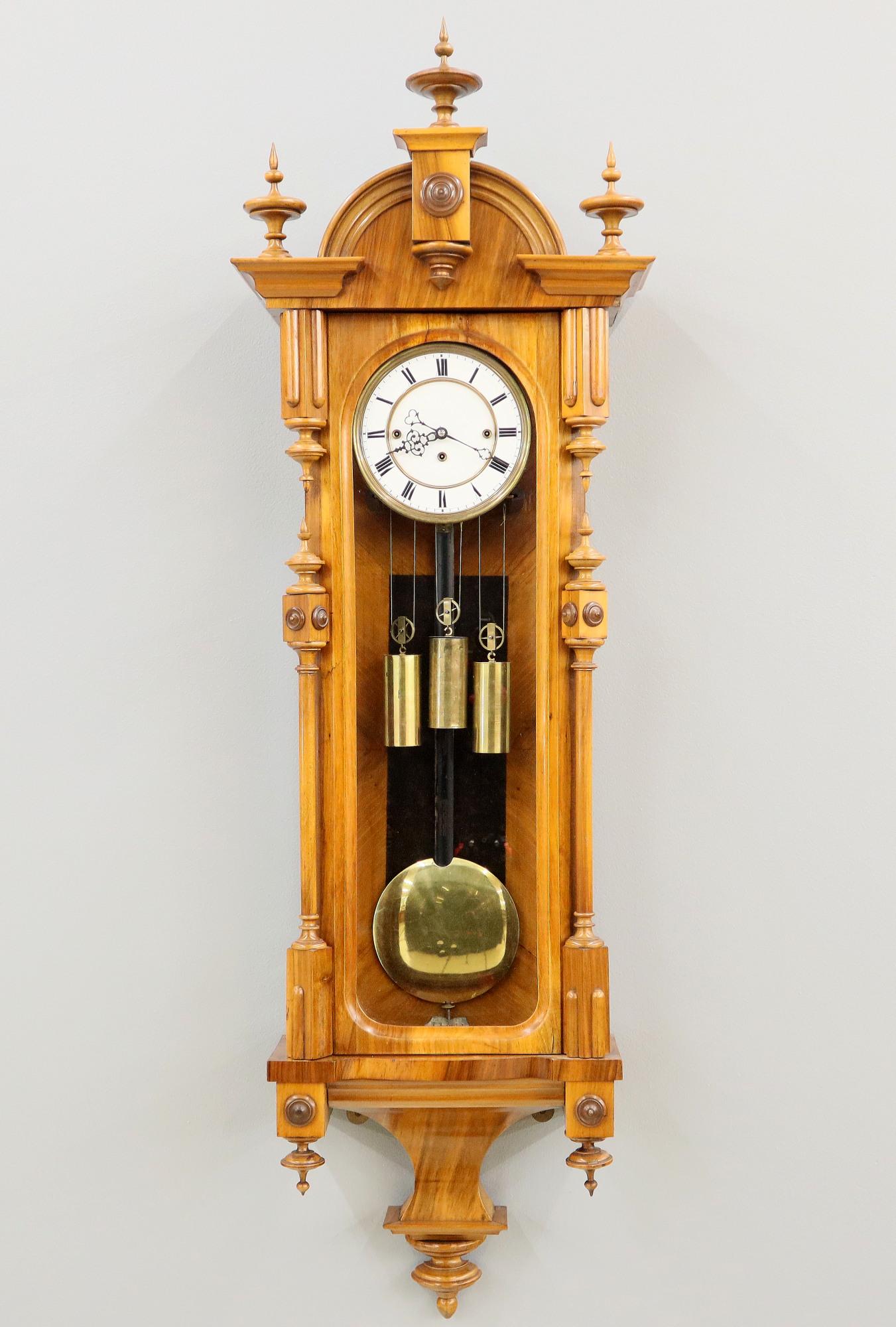 3 wt Vienna Regulator Wall Clock (1 of 4)