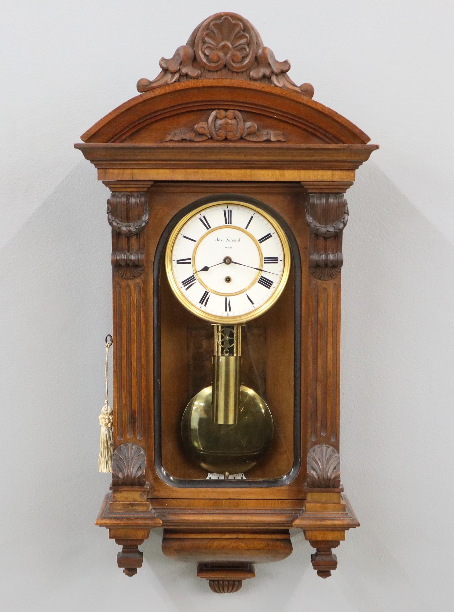 1 wt Diminutive Vienna Regulator