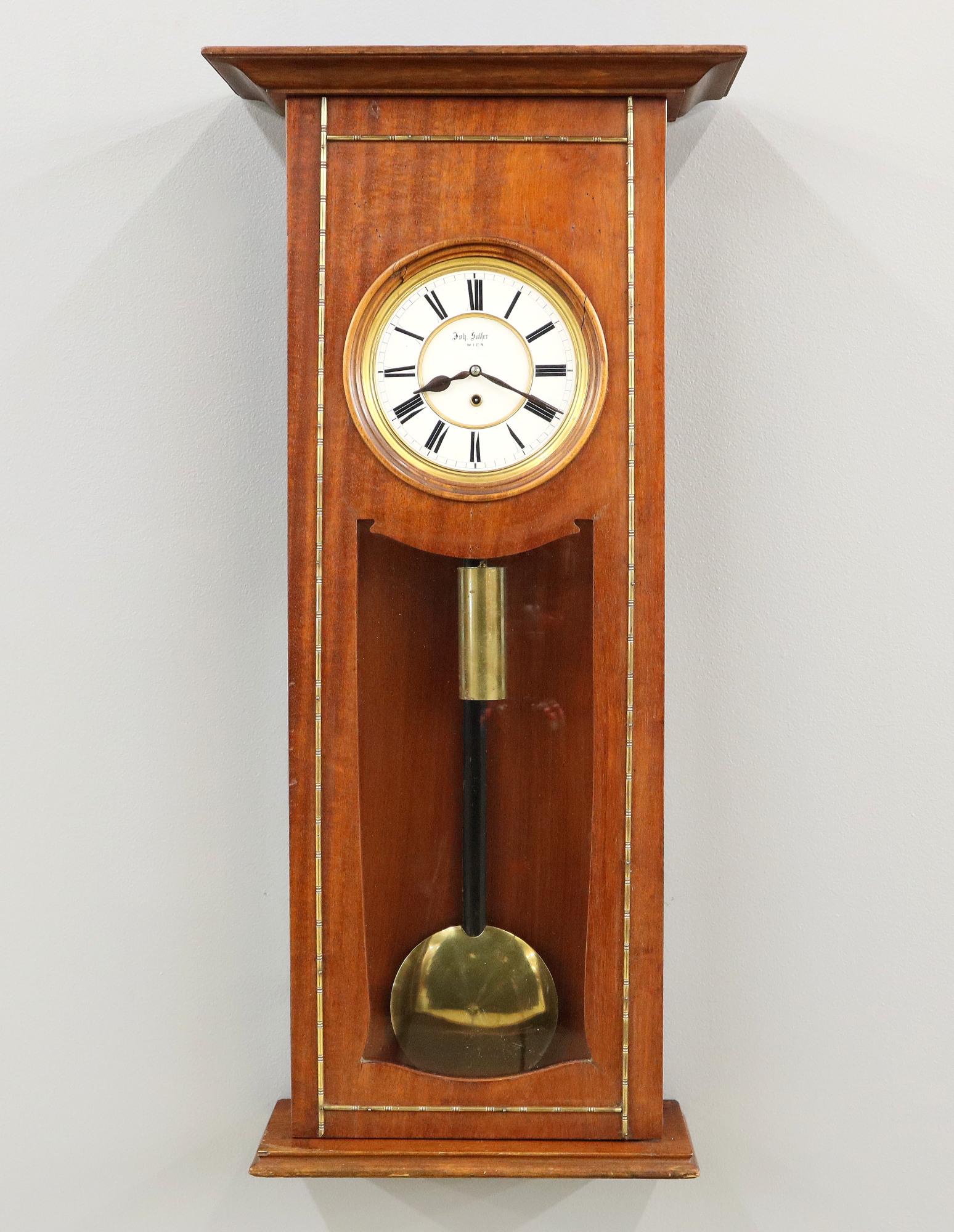 1 wt Vienna Regulator Wall Clock (1 of 5)