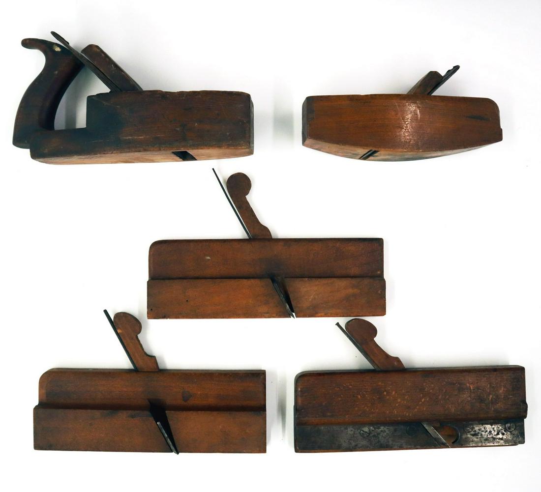 5 Wood Planes: Five Mid-19th Century Wood Planes. Including 3 molding planes, a smooth plane, and a rounded bottom scrub plane; by various markers. Some splits and one replaced blade. Up to 10" long. ESTIMATE $50-10