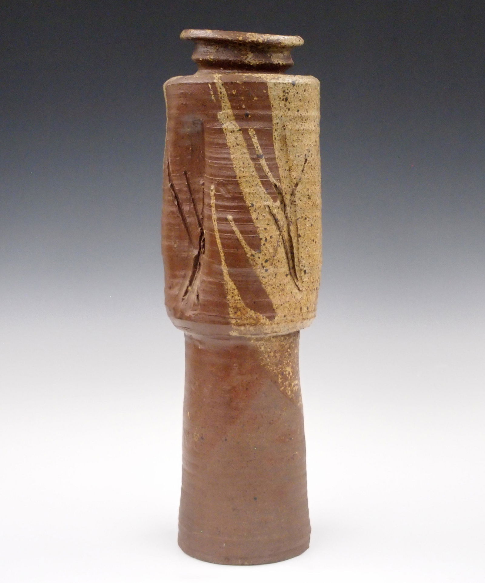 Marie Woo Stoneware Vase (1 of 7)