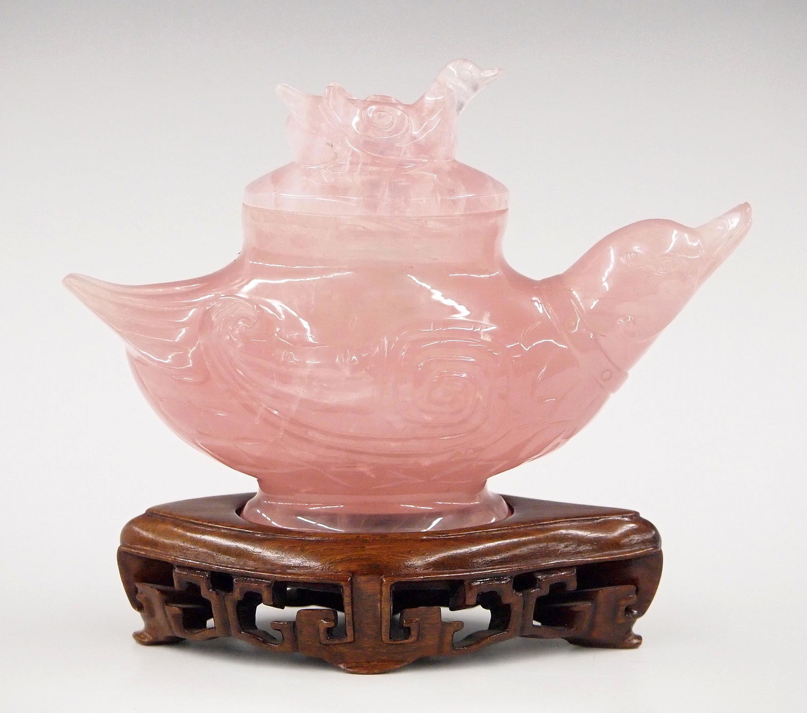 Chinese Covered Vase (1 of 3)