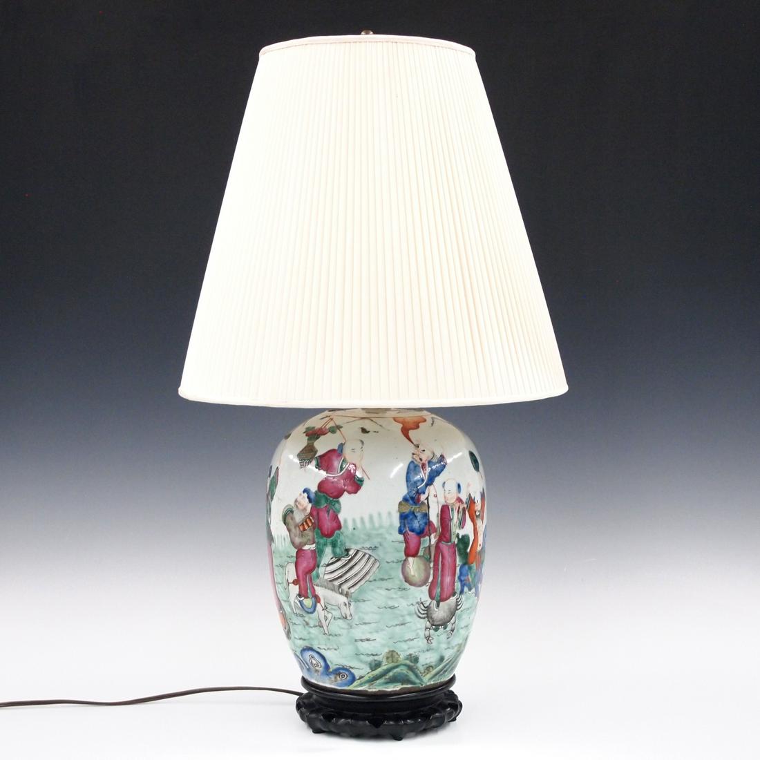 Chinese Porcelain Lamp (1 of 5)