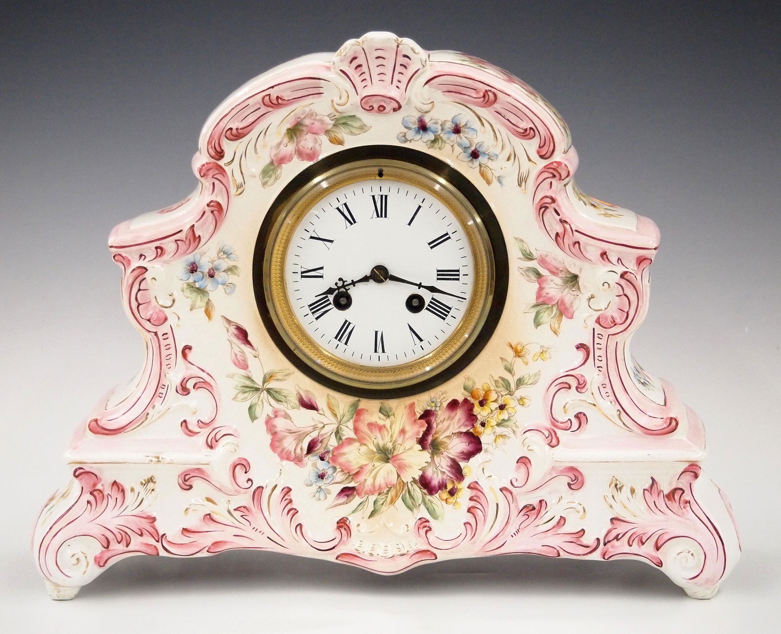 China Shelf Clock (1 of 4)