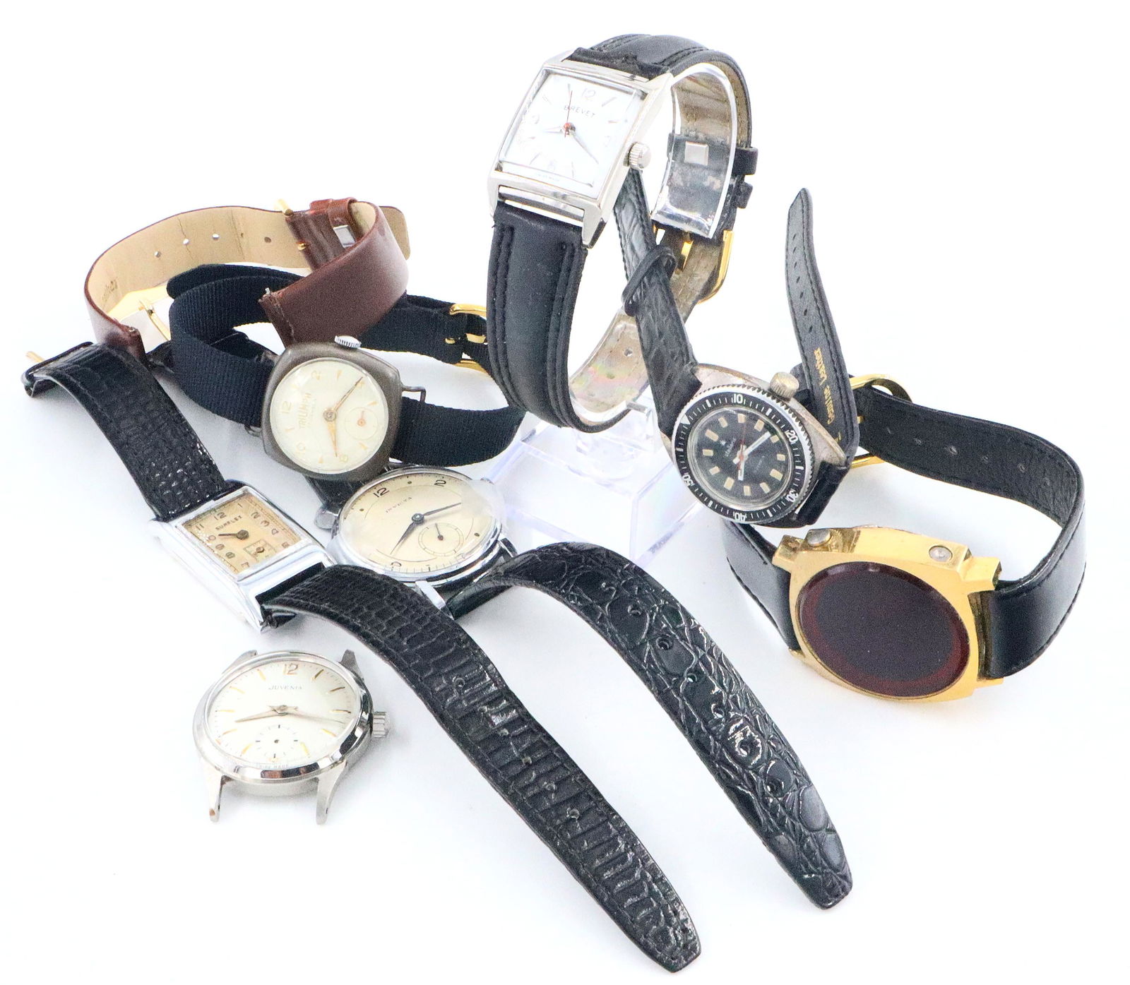 7 Vintage Wristwatches (1 of 1)