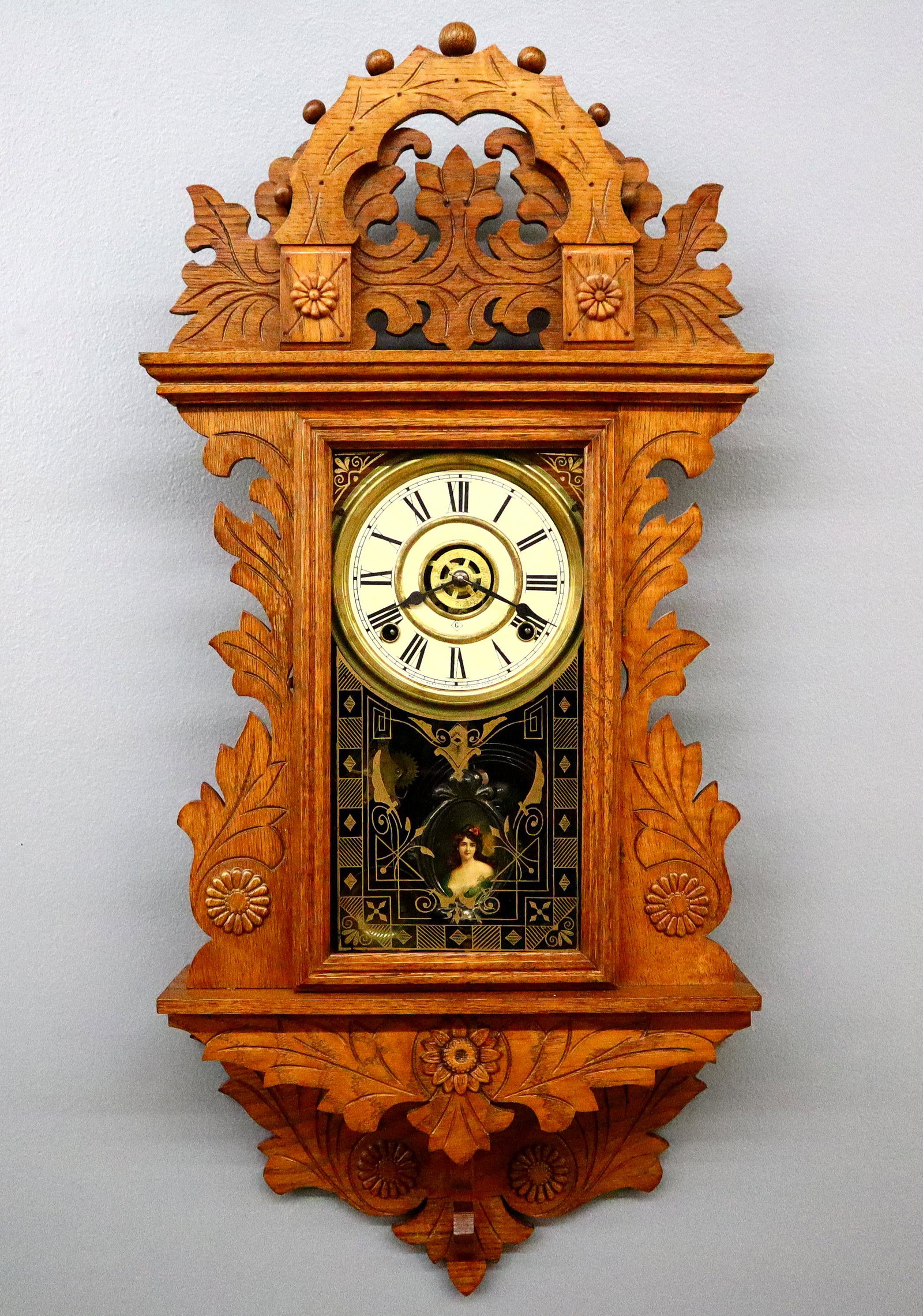 Gilbert Tribune Kitchen Wall Clock (1 of 7)