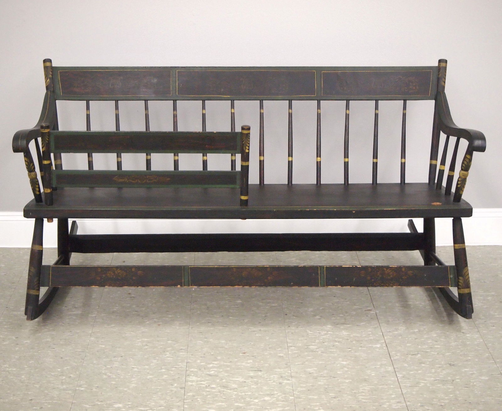 Painted Nanny's Bench (1 of 4)