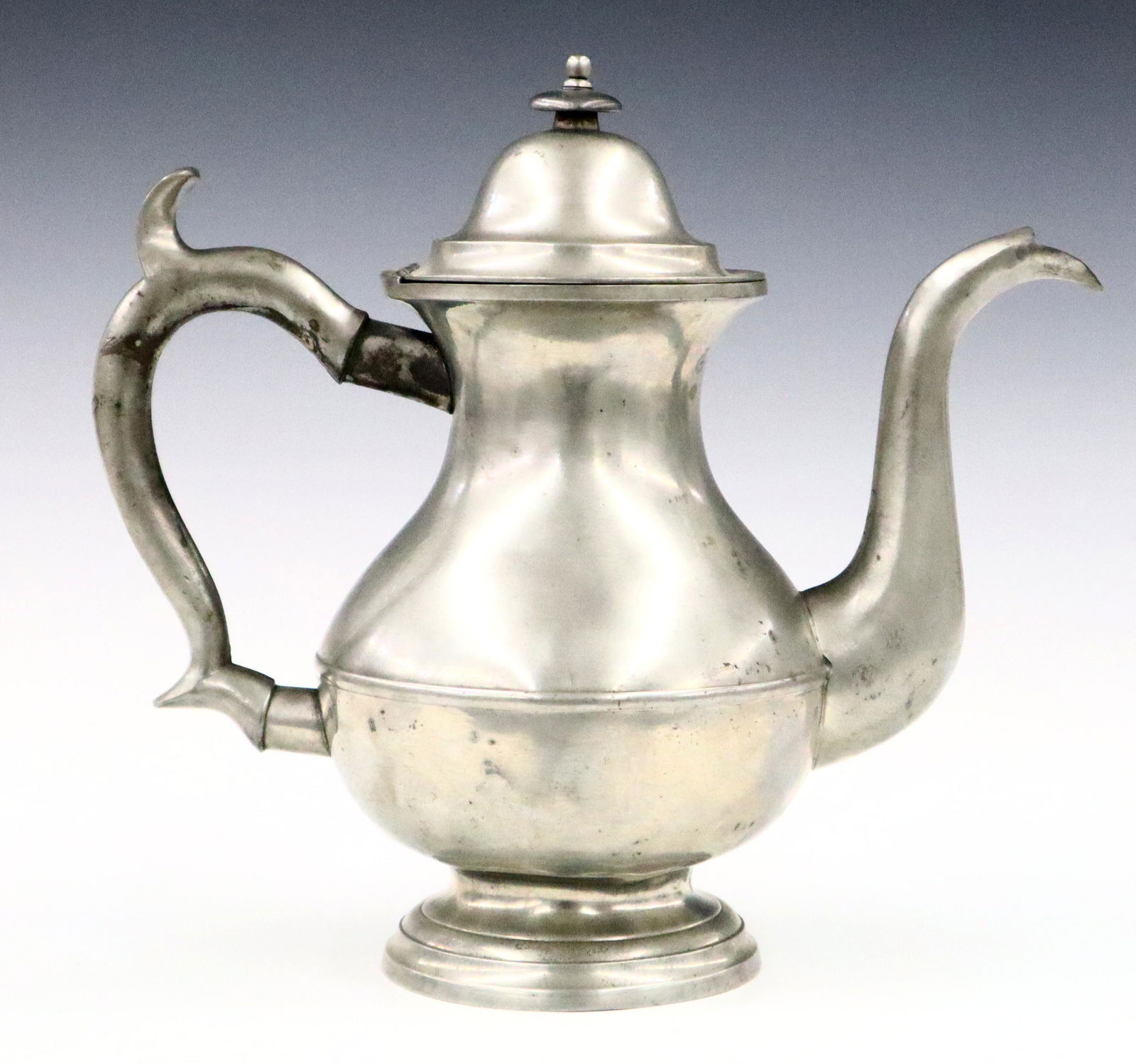 American Pewter Teapot (1 of 3)