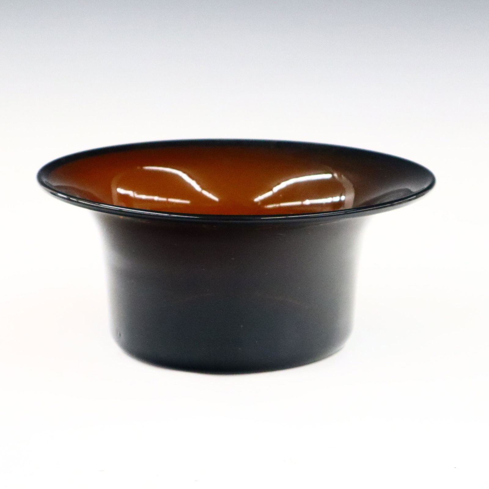 Glass Milk Pan (1 of 2)