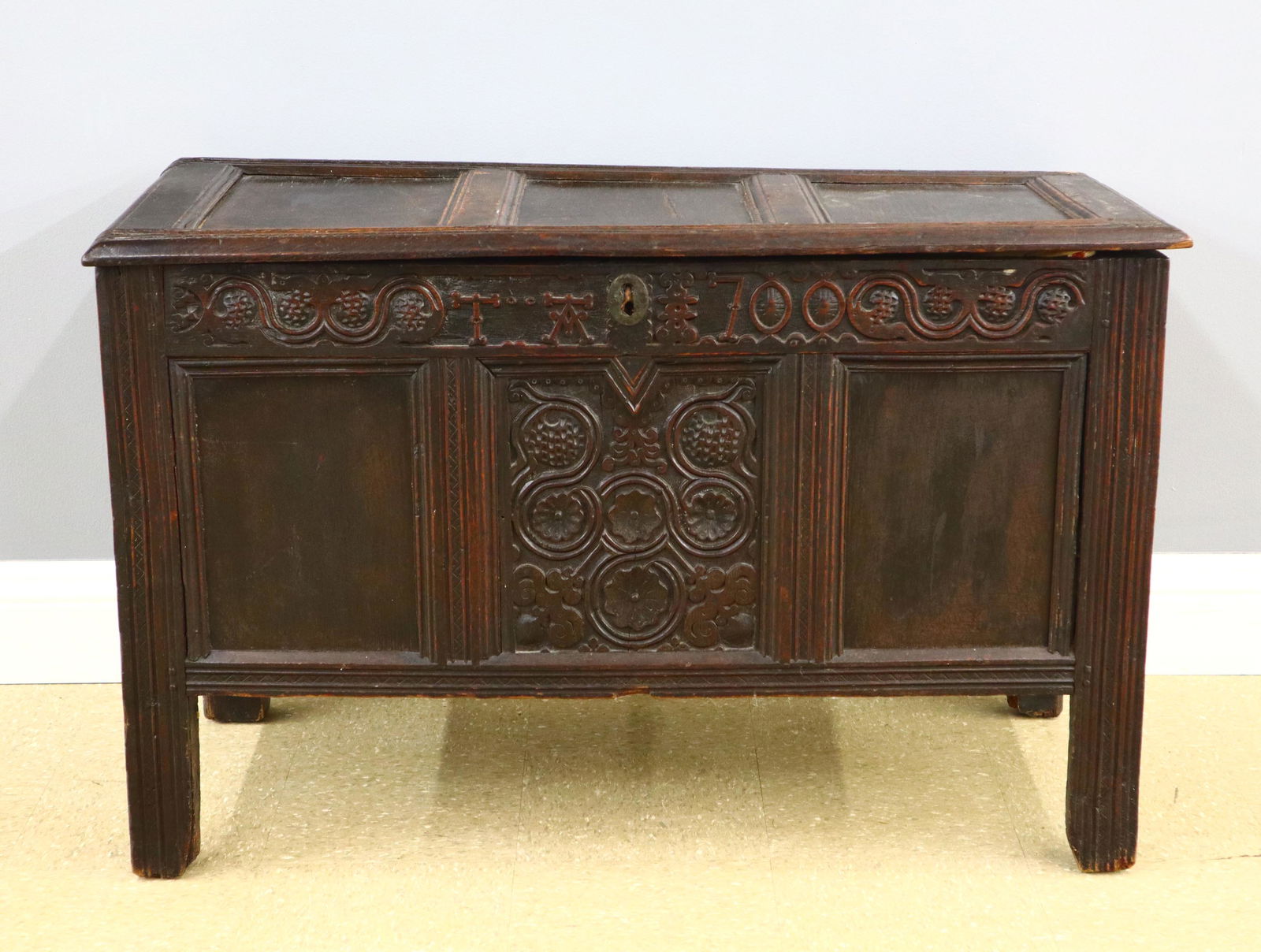 British Oak Blanket Box (1 of 4)