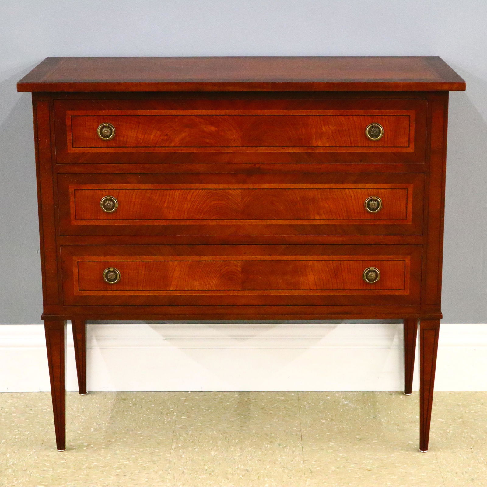 Italian Neoclassical style Commode (1 of 3)