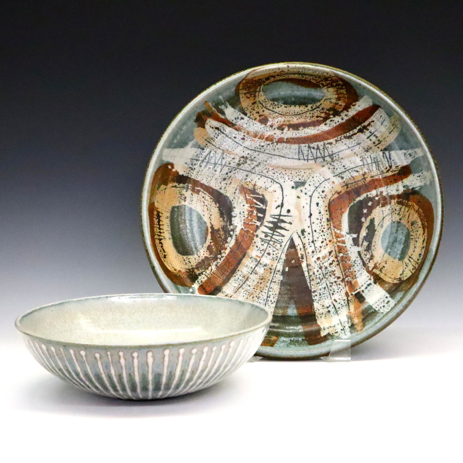 2 MCM Clyde Burt Pottery Bowls (1 of 5)