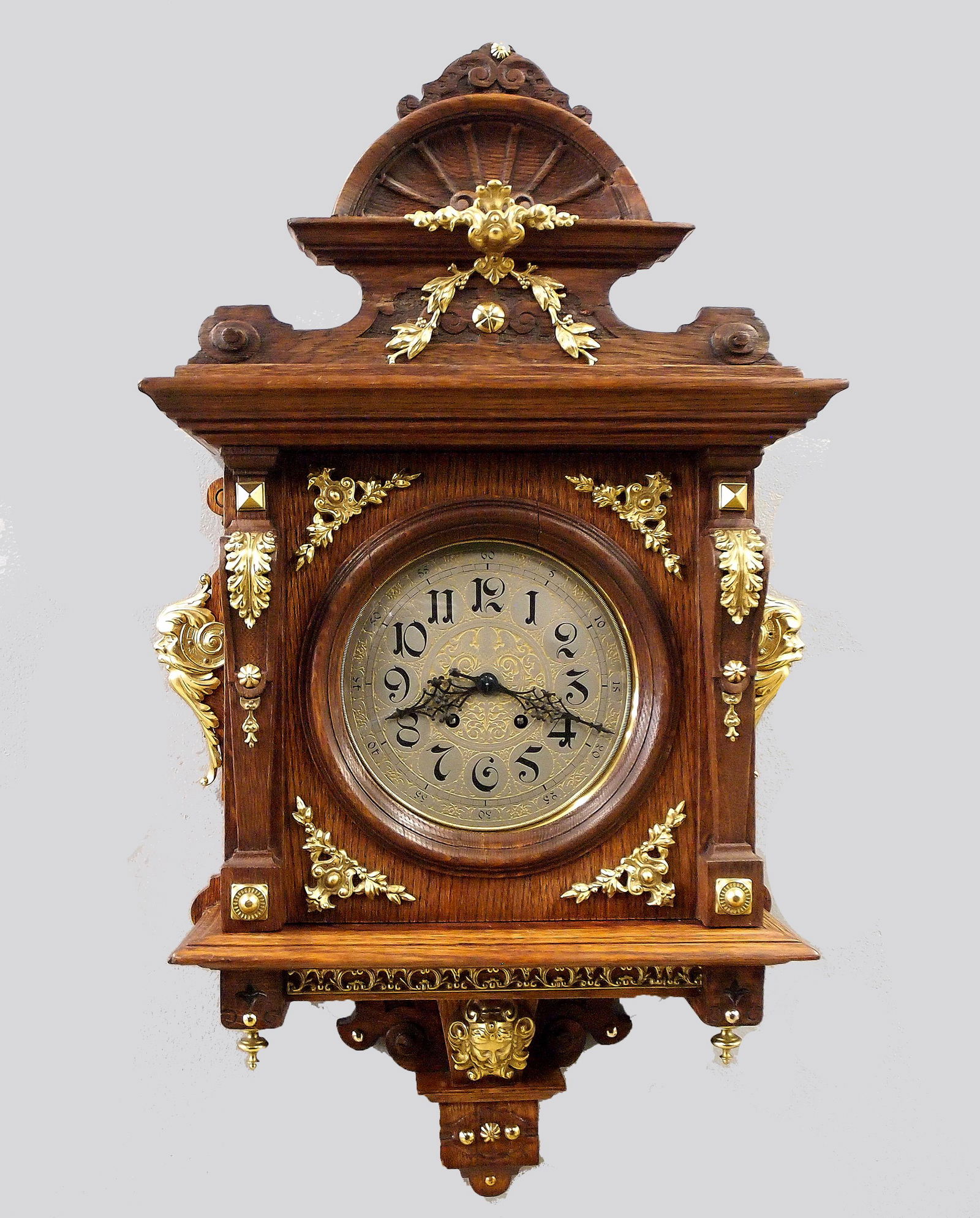 Lenzkirch Gallery Clock (1 of 4)