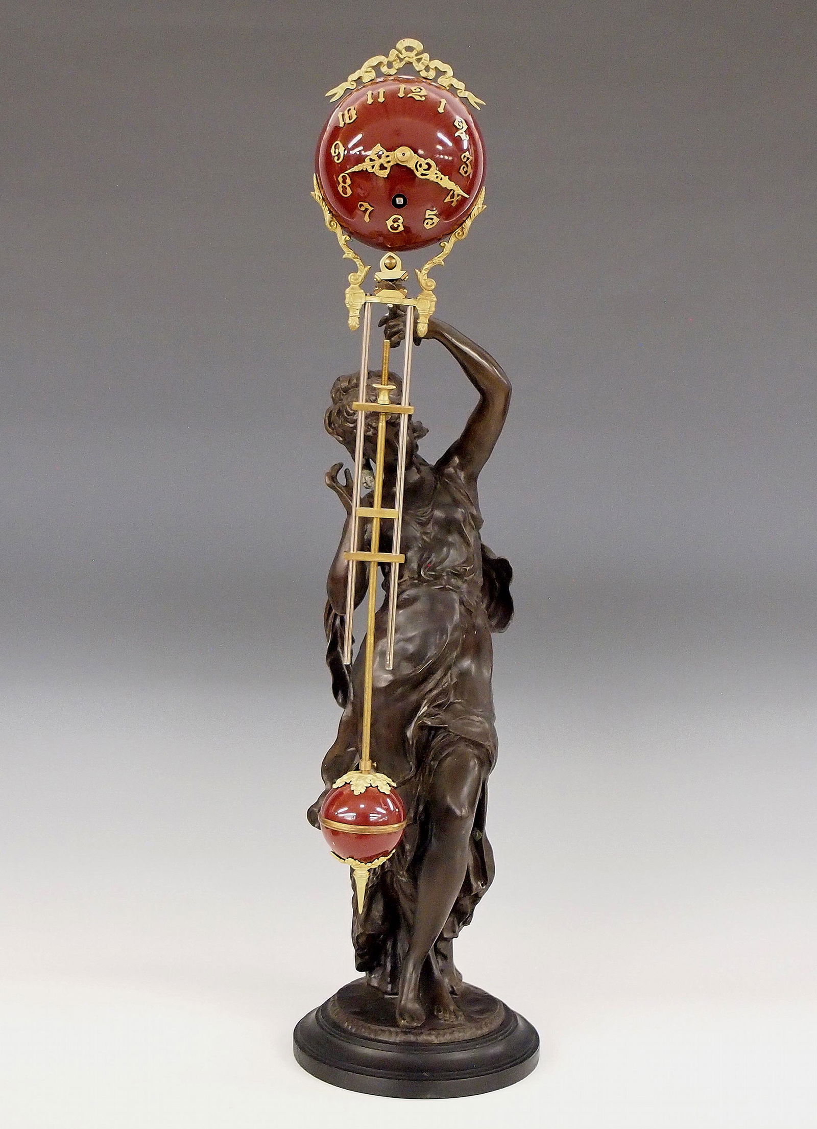 Reproduction Swinging Arm Clock (1 of 3)