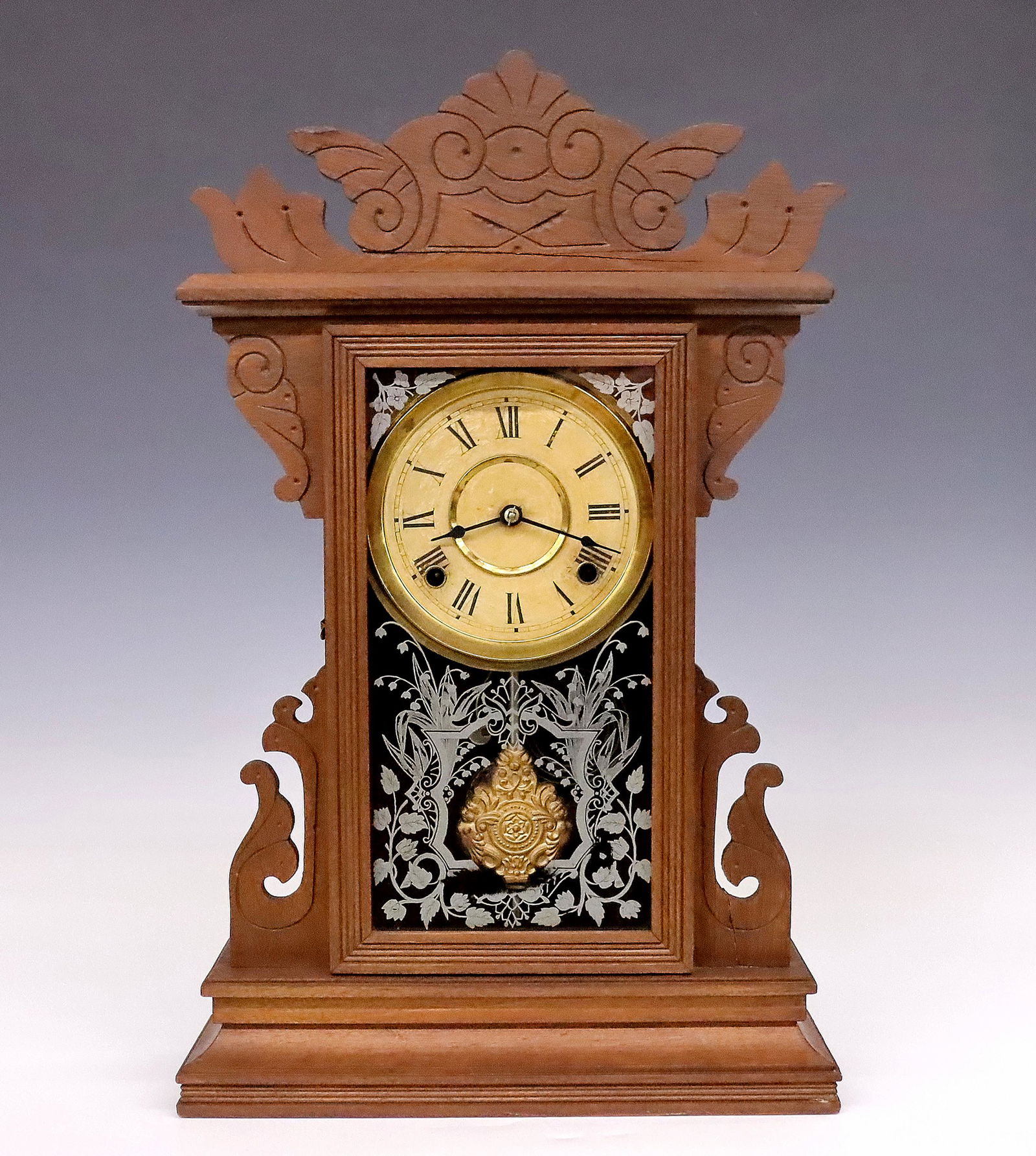 William L. Gilbert Panther Kitchen Shelf Clock (1 of 5)