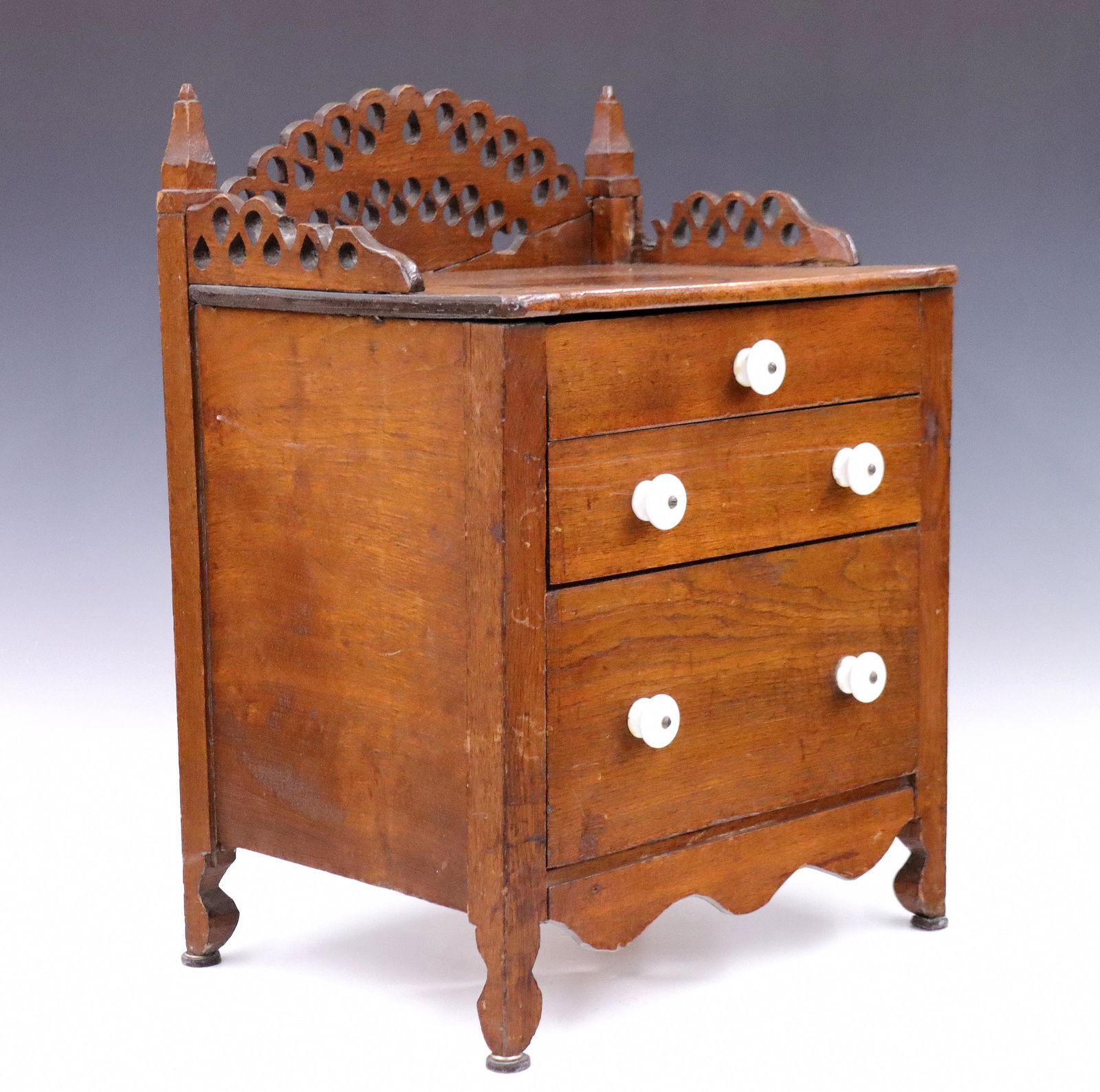 Empire Child's Chest (1 of 5)