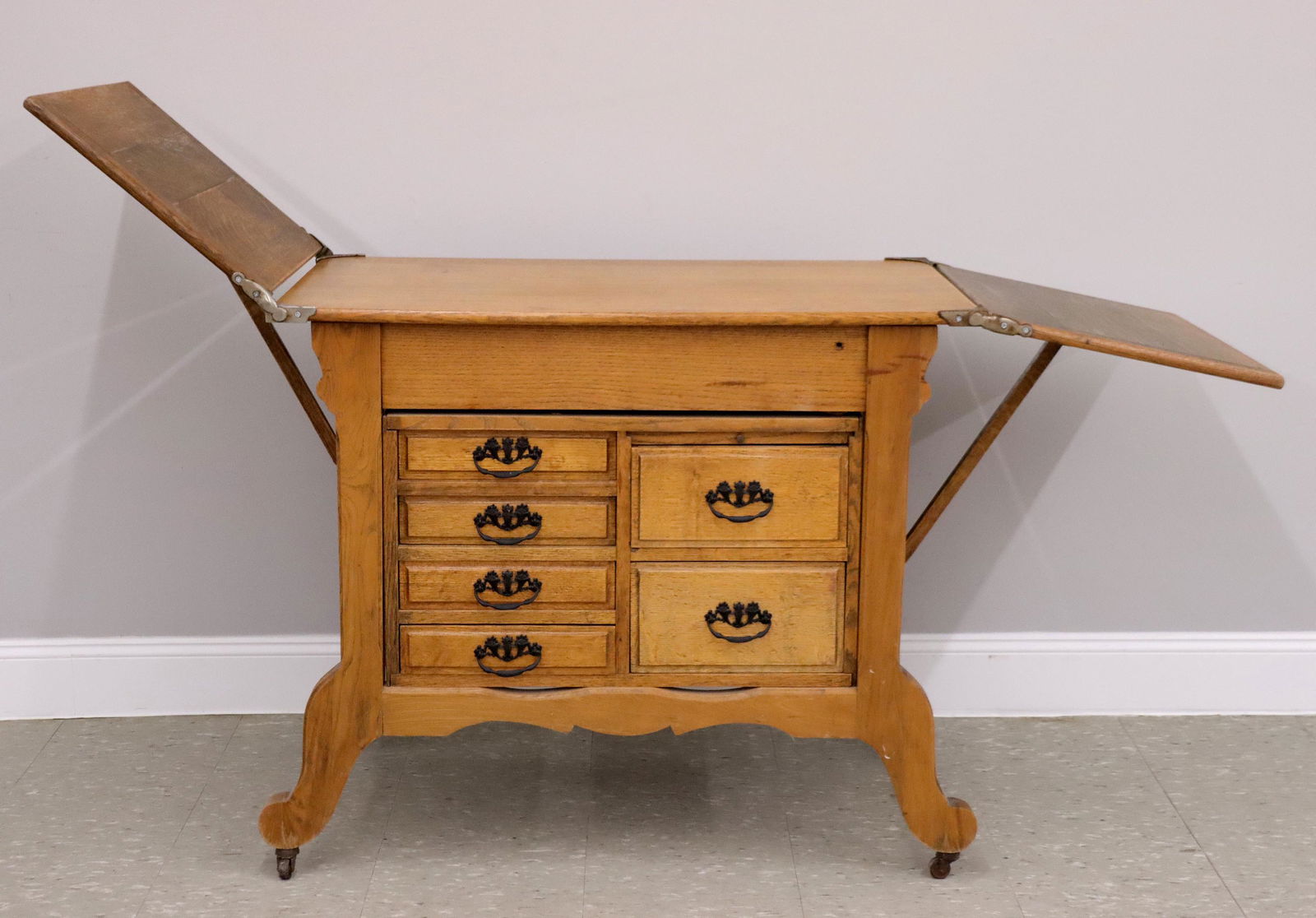 Physician's Exam Table (1 of 2)