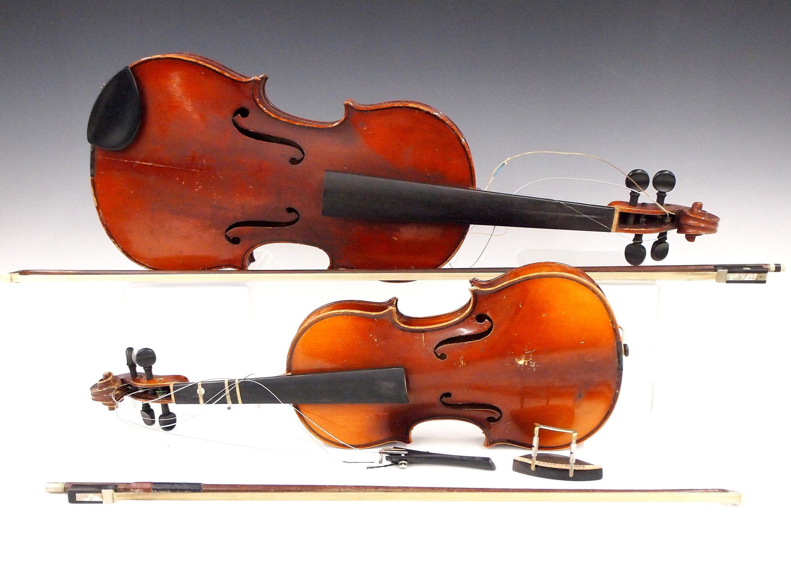 2 Violins with Cases (1 of 4)