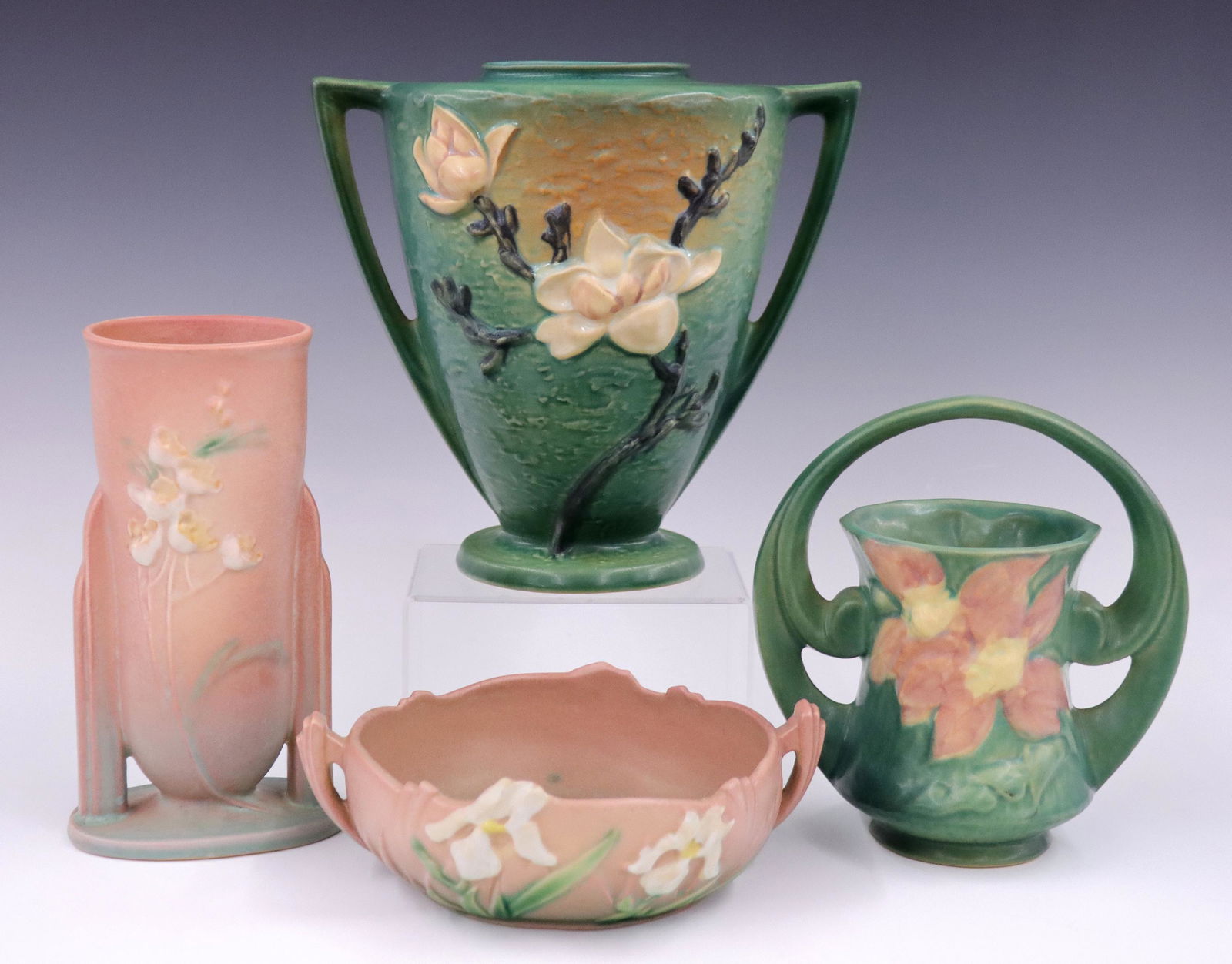 4 pcs Roseville Art Pottery (1 of 1)