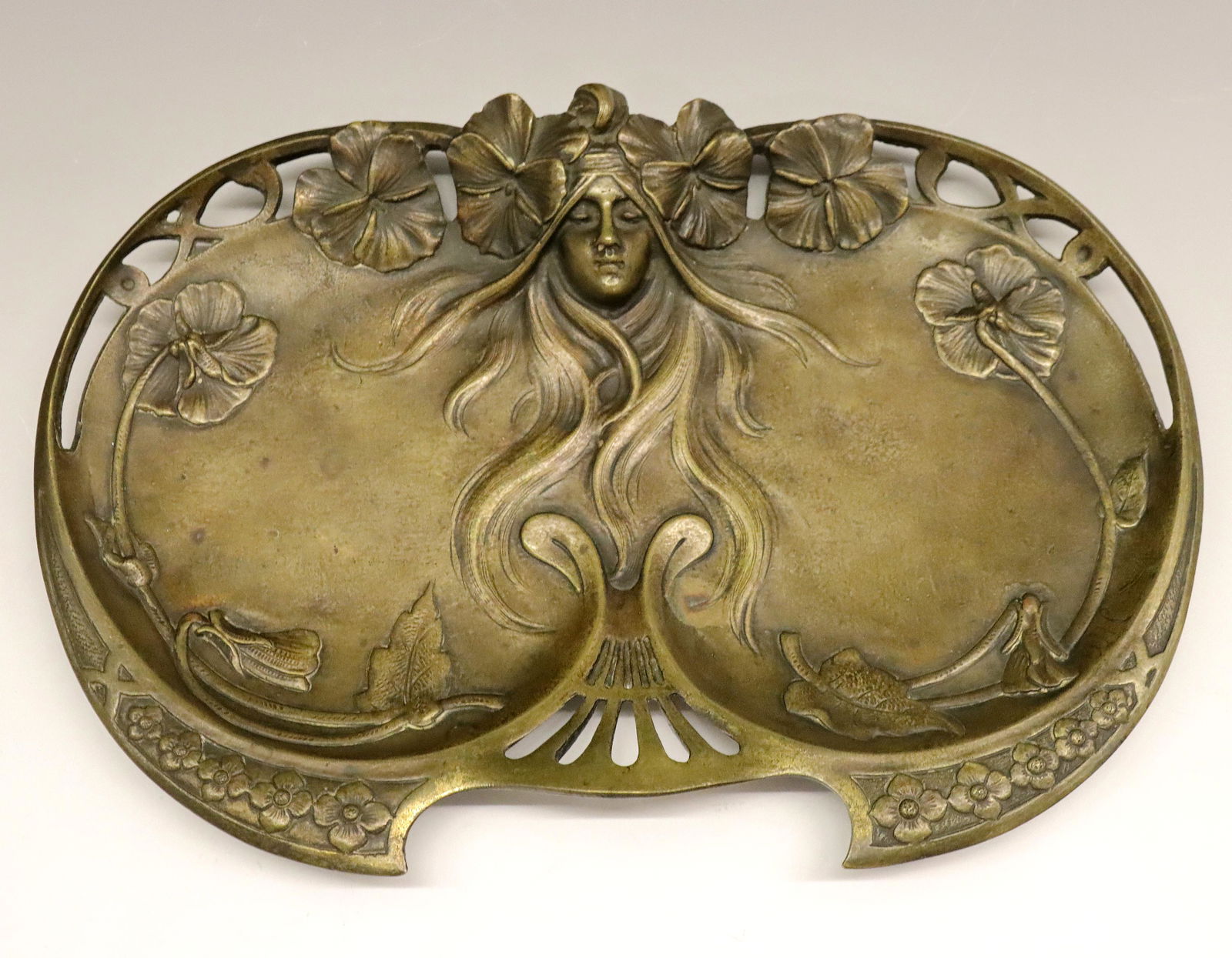 Art Nouveau Bronze Tray (1 of 3)