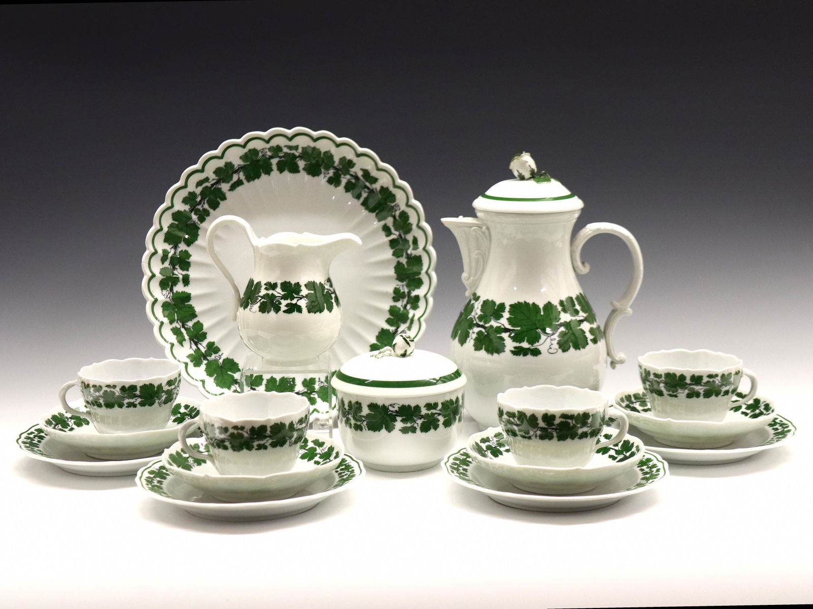 Meissen Green Ivy Coffee Service (1 of 2)
