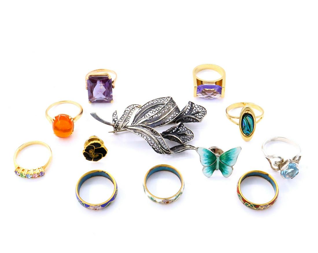 12 pcs Jewelry Including Gold & Sterling (1 of 3)