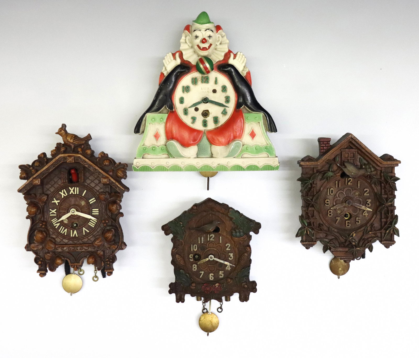 4 Novelty & Cuckoo Pendulette Clocks (1 of 1)