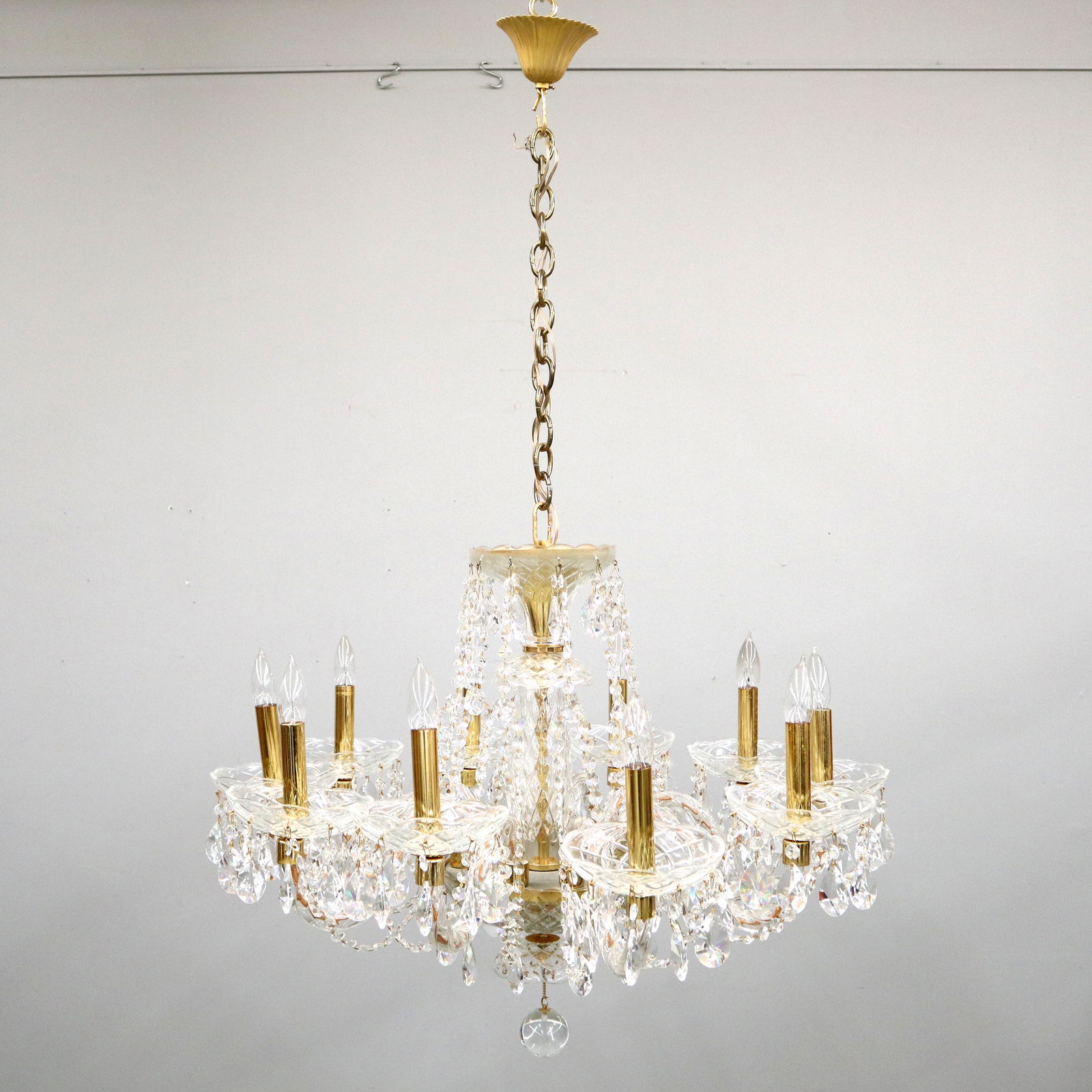 Crystal Chandelier (1 of 5)