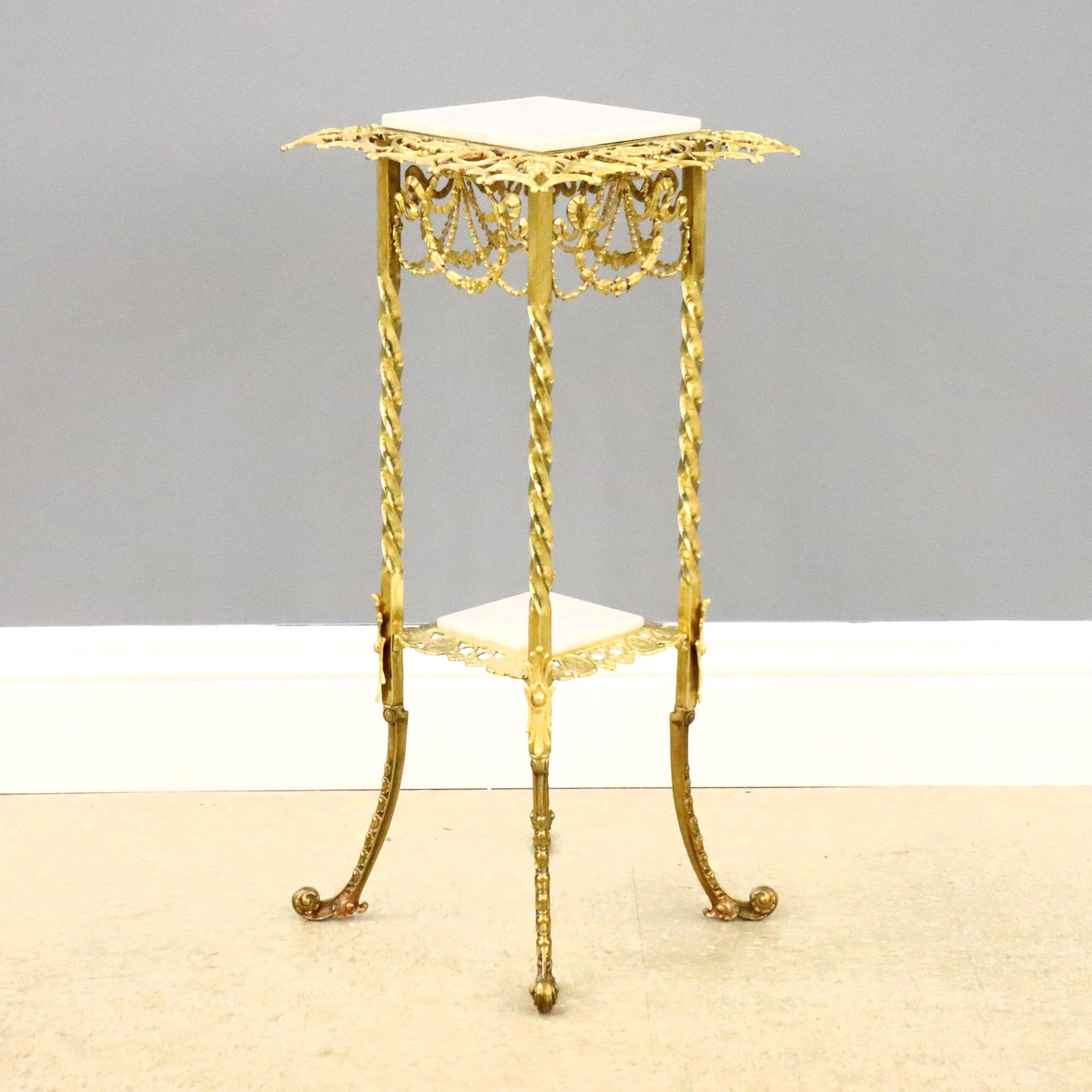 Brass Lamp Stand (1 of 2)