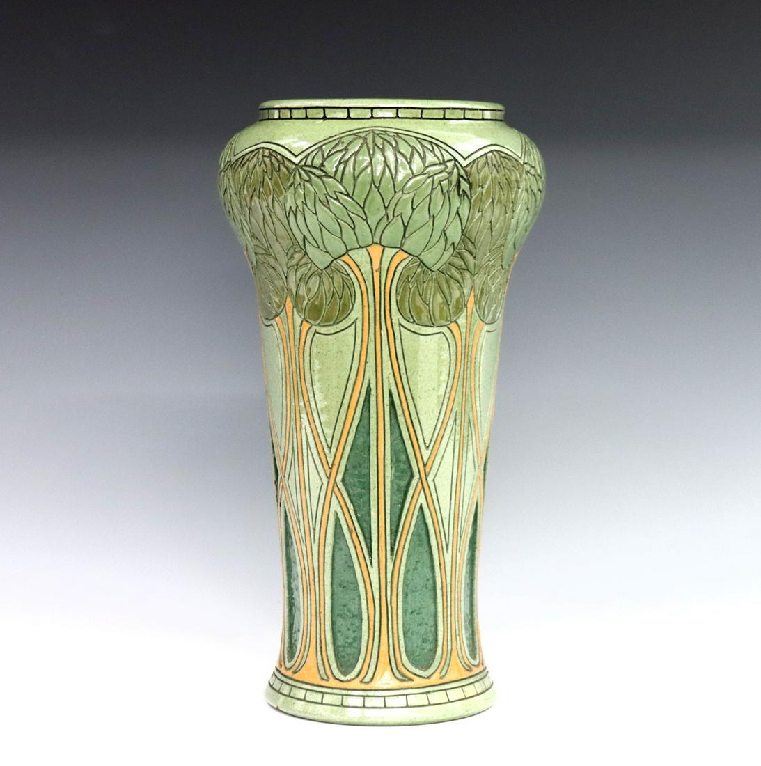 Roseville Della Robbia Vase (1 of 5)