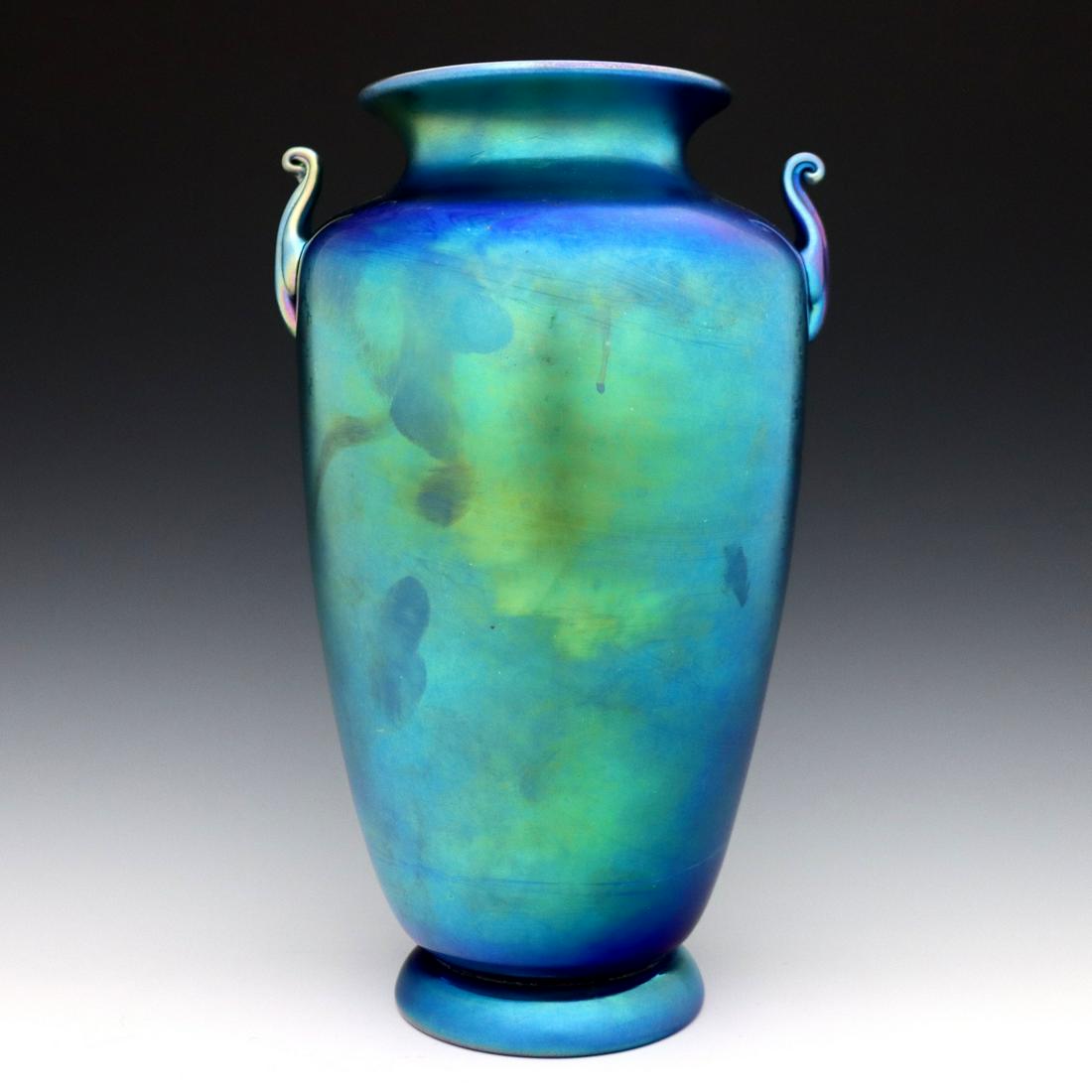 Steuben Aurene Vase (1 of 4)
