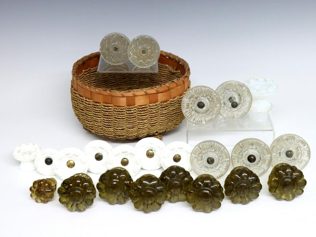 Glass Furniture Knobs (1 of 1)