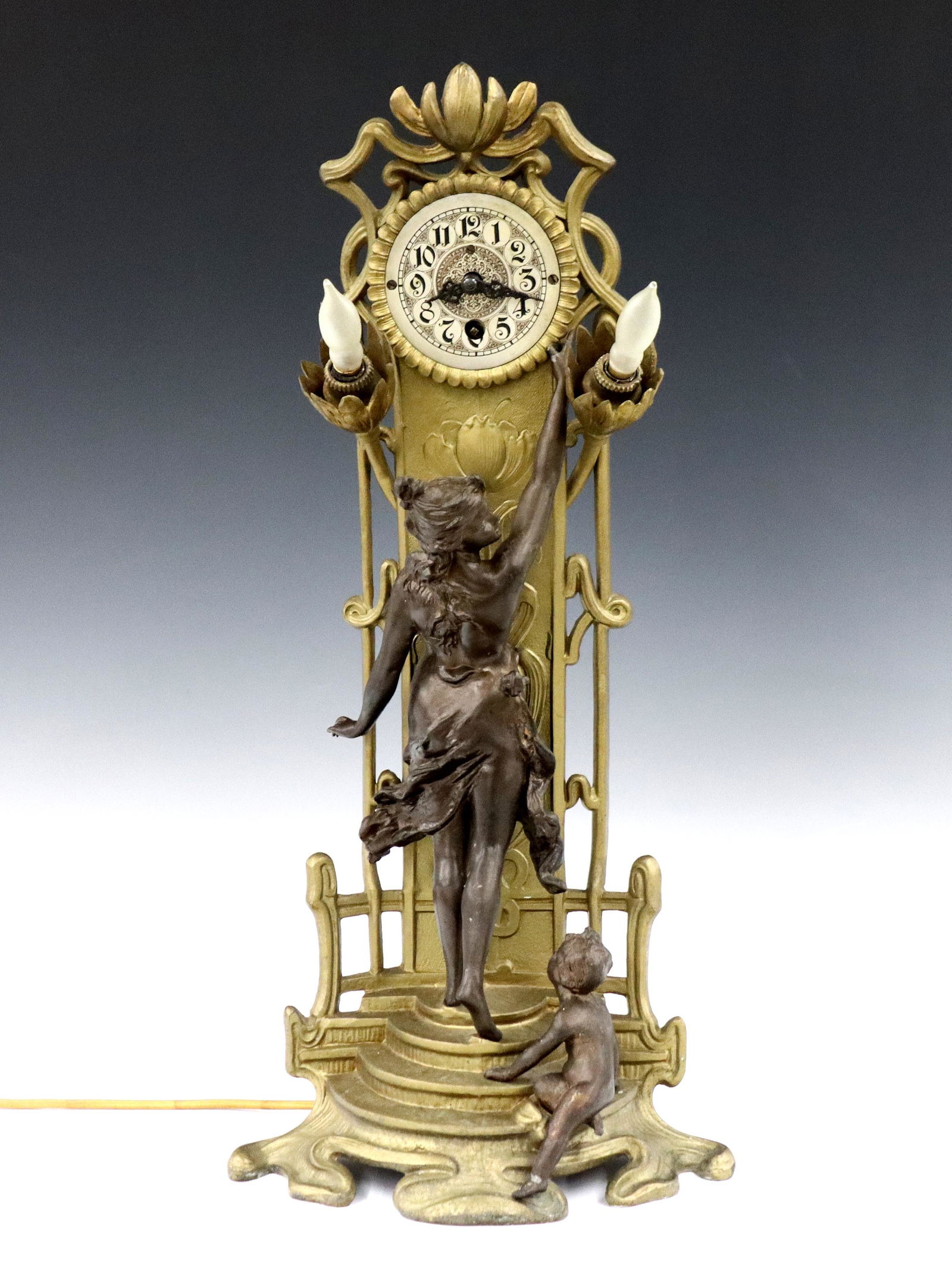 Lenzkirch Art Nouveau Lamp Clock (1 of 4)