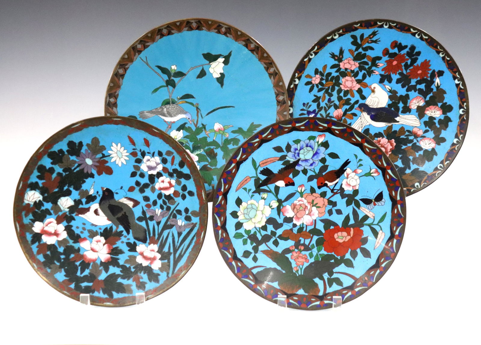 Japanese Home & Décor for Sale at Auction