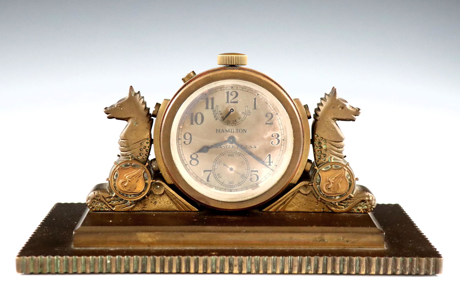 Hamilton Model 22 US Naval Desk Chronometer (1 of 4)