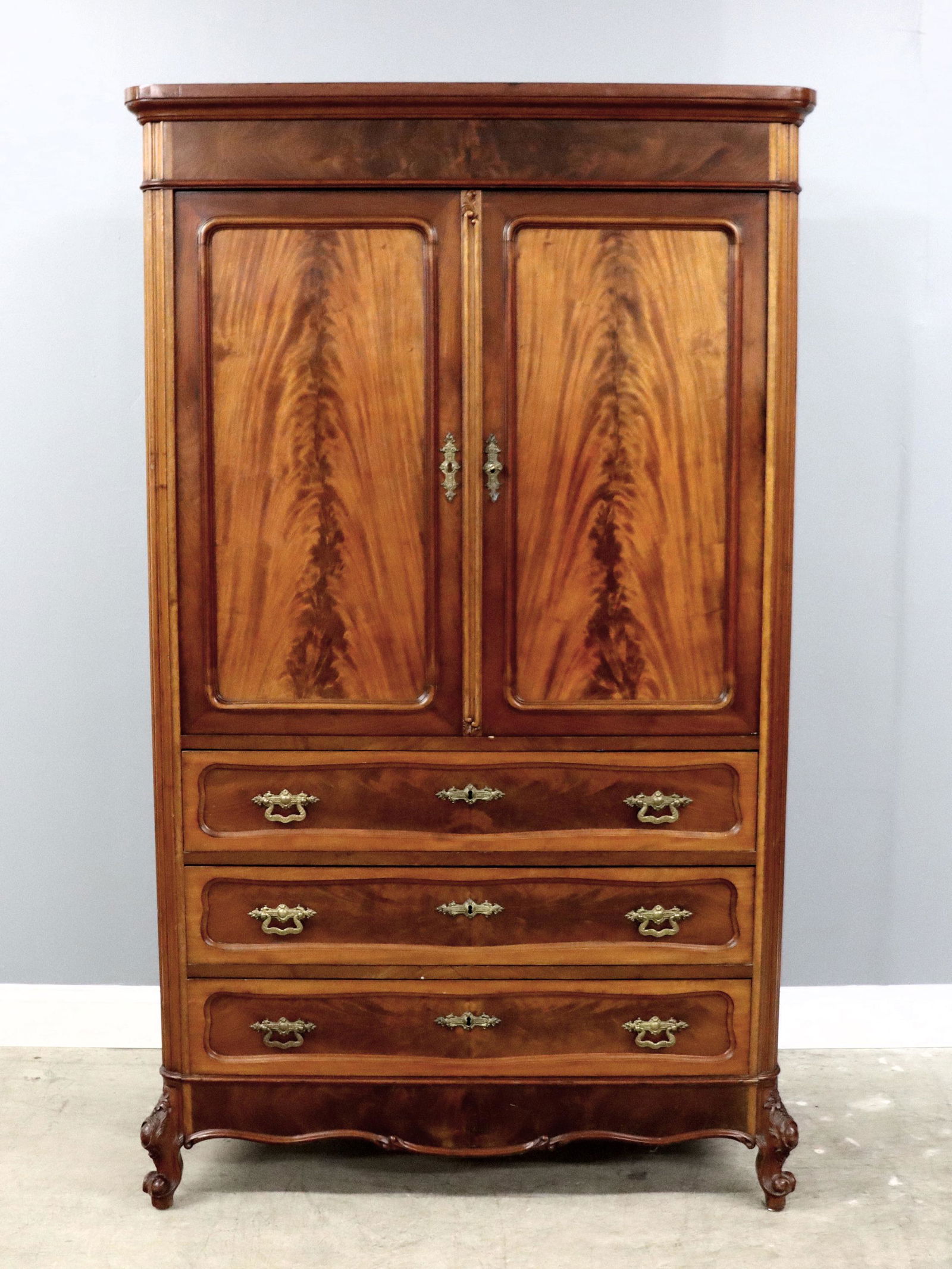 French Linen Press (1 of 3)