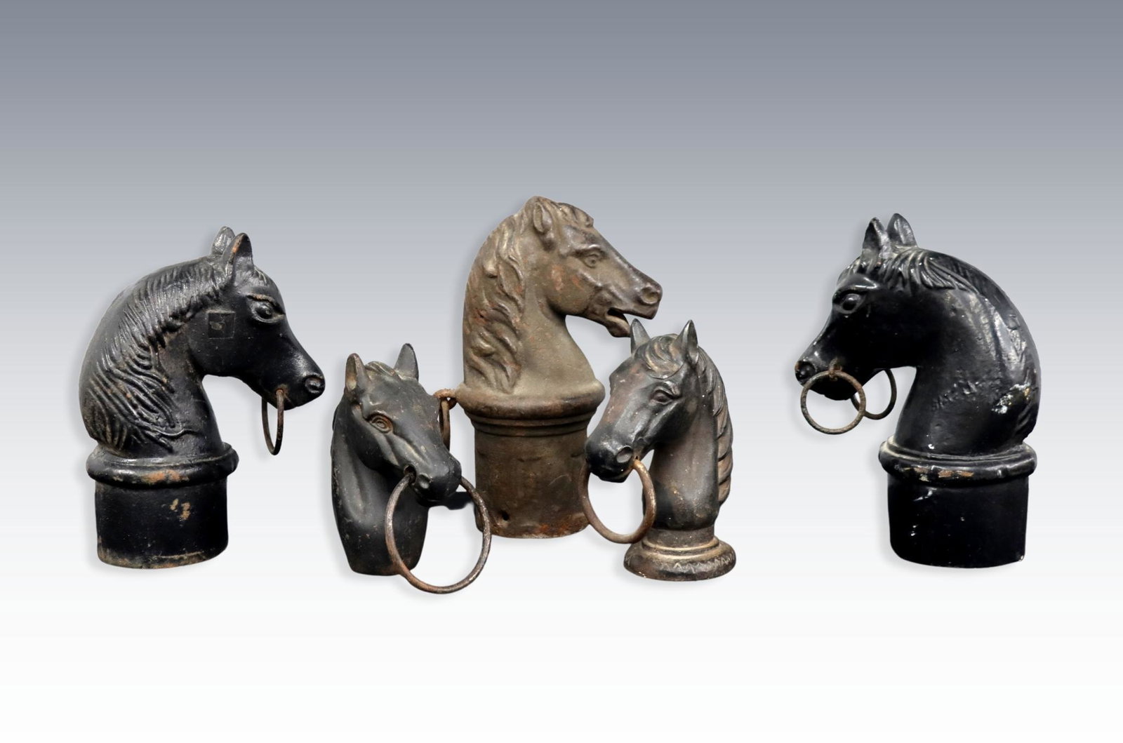 5 Cast Iron Hitching Posts (1 of 3)