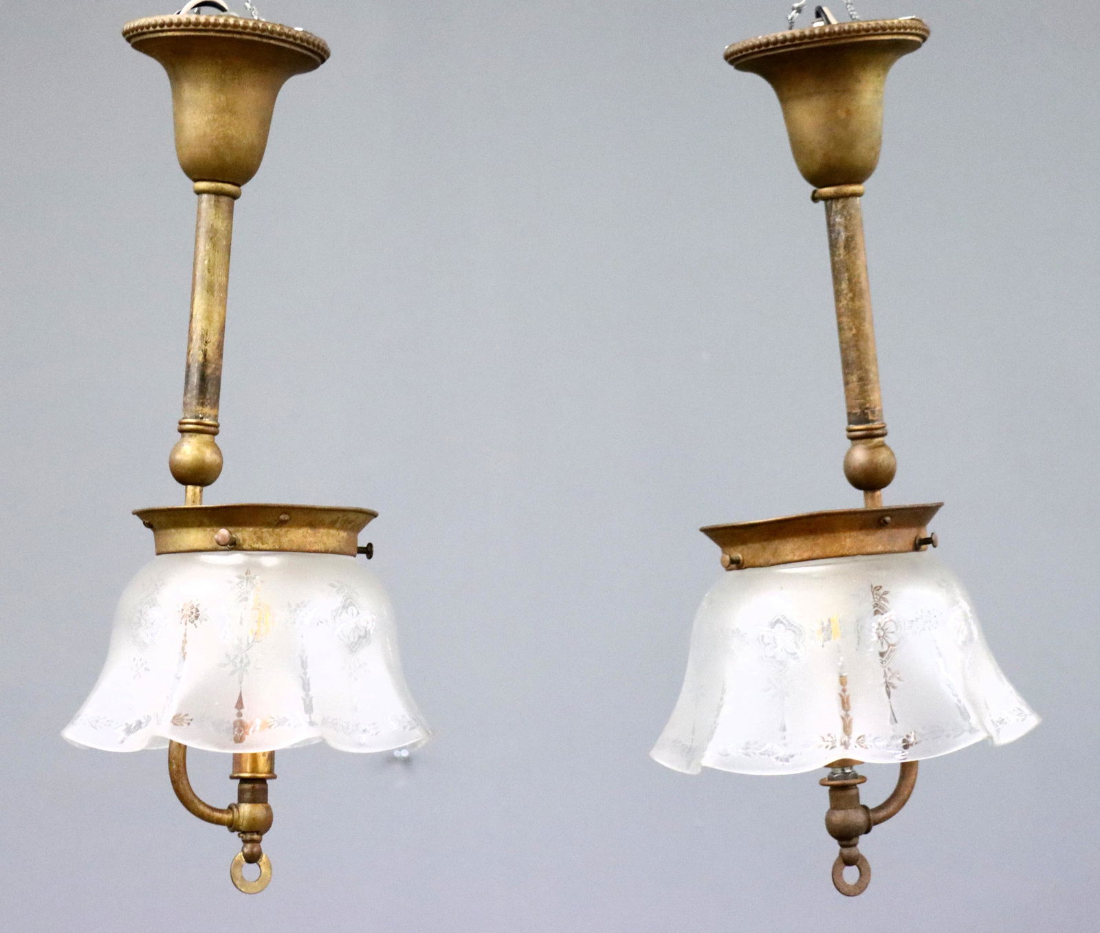 Pr American Gas Ceiling Lights (1 of 1)