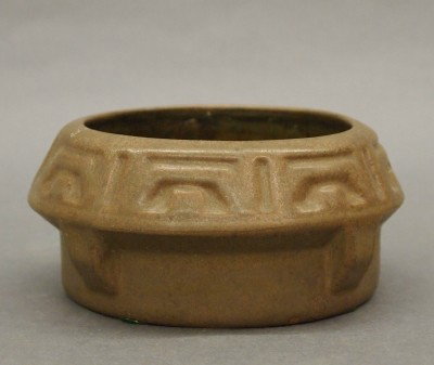 Fulper Pottery bowl: A 20th century Fulper Art Pottery bowl. Simple molded design in a Matte Brown speckled glaze. Stamped vertical "Fulper" mark. Minor surface wear. 6" diameter. ESTIMATE $50-100