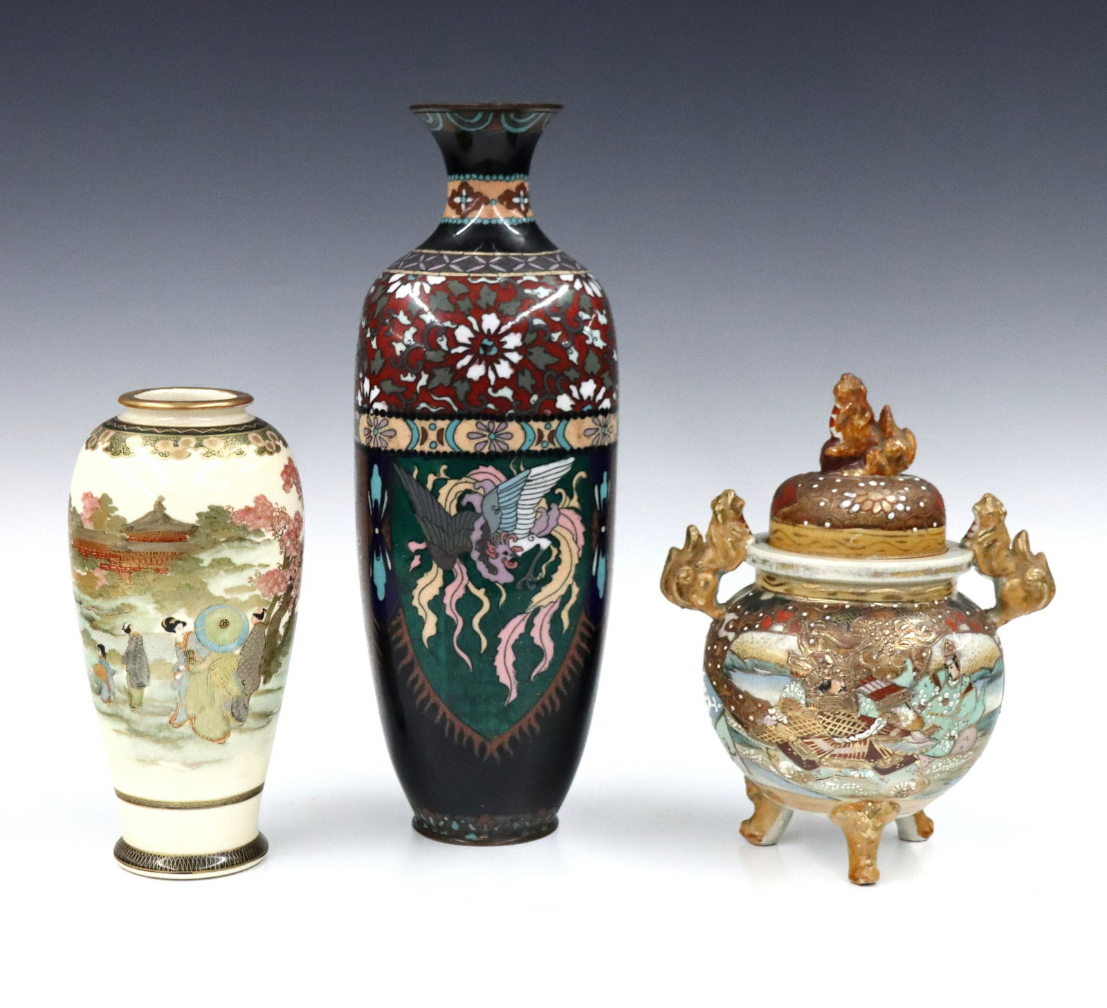 2 Japanese Vases & Covered Urn (1 of 3)