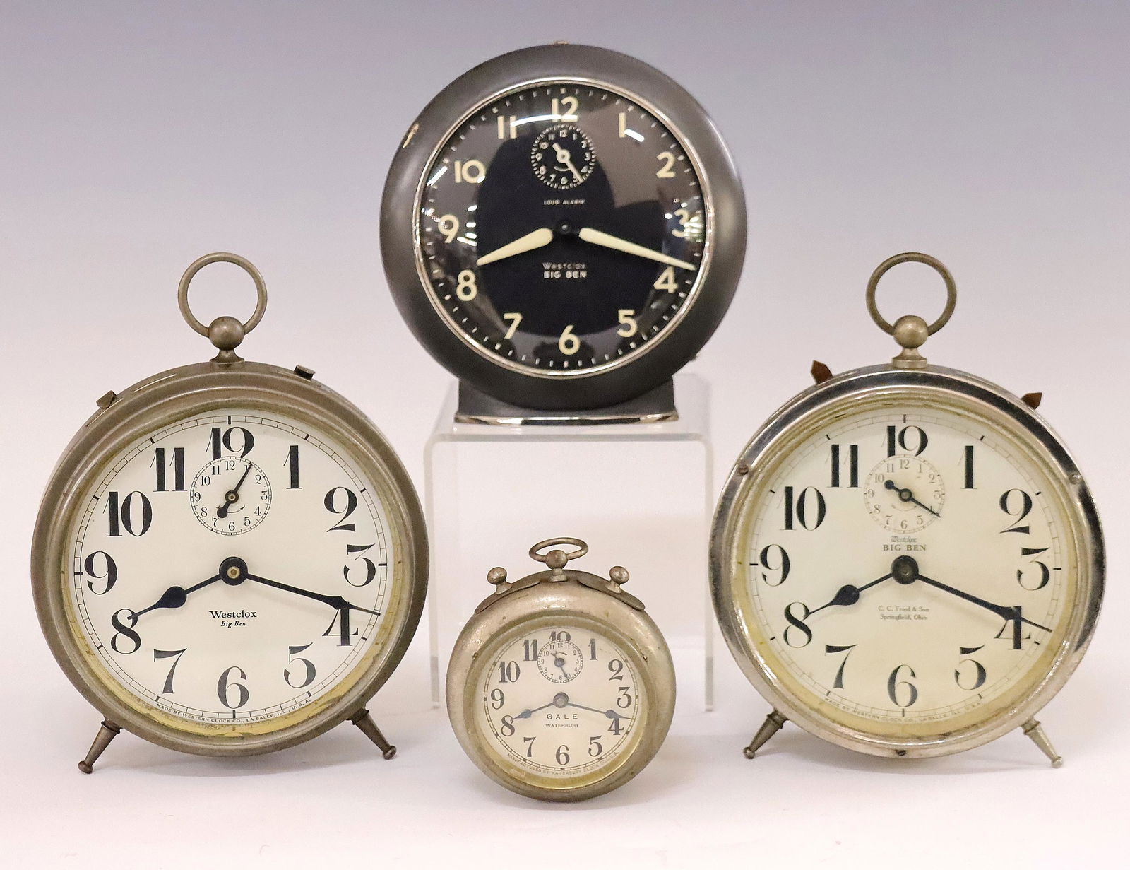 4 Small Alarm Clocks (1 of 1)