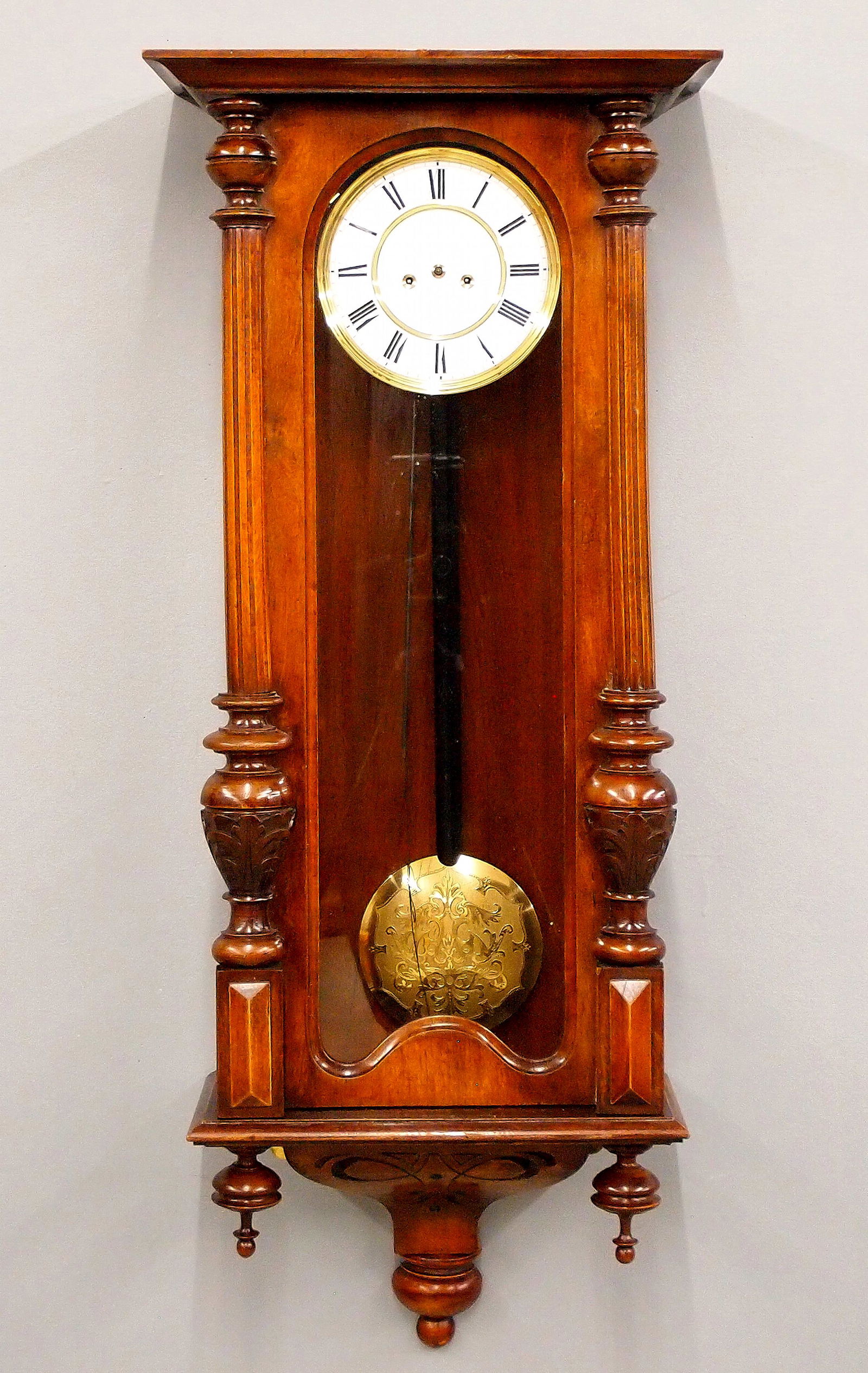 2 Weight Vienna Regulator (1 of 1)