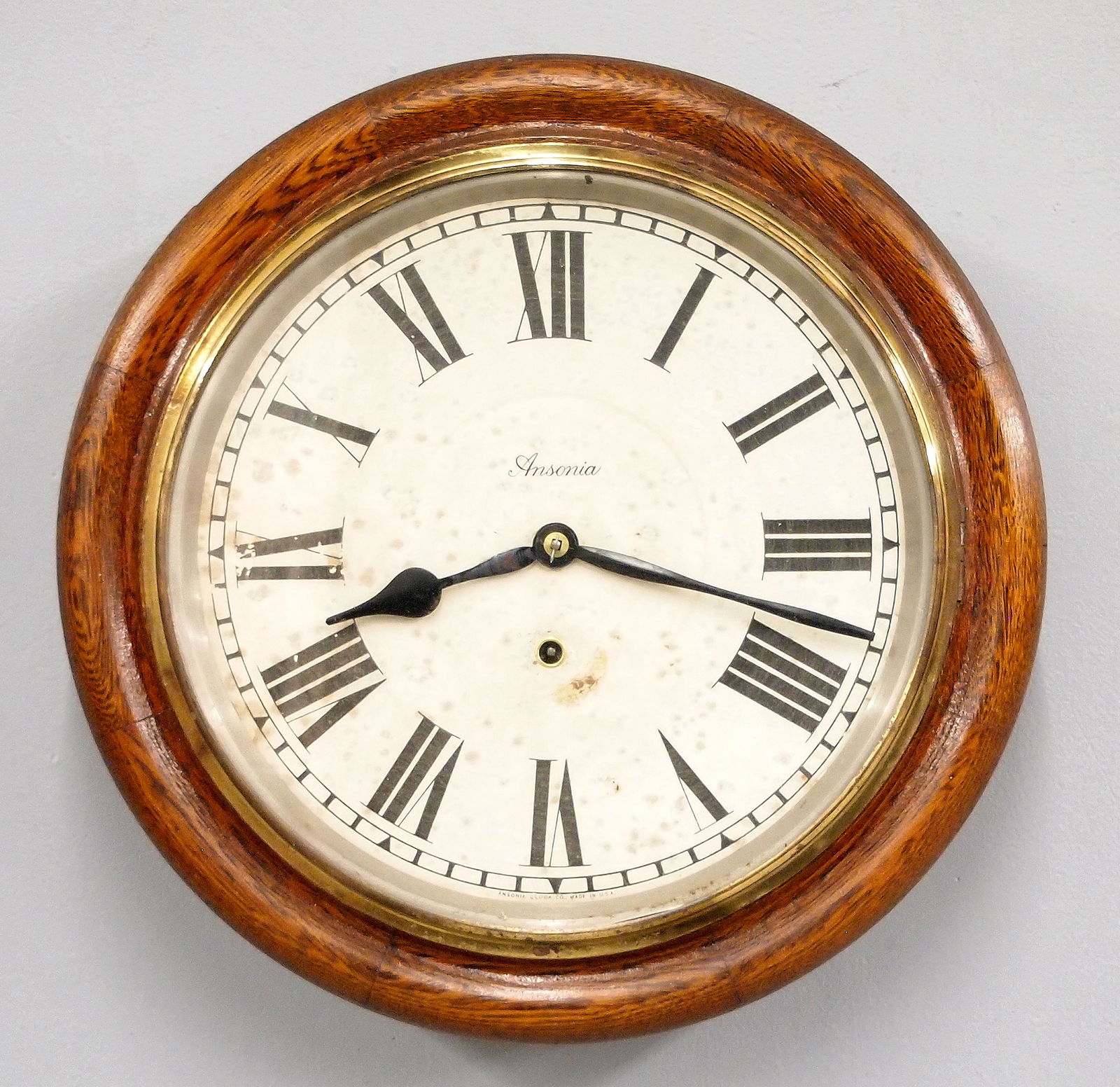 Ansonia Gallery Clock (1 of 3)