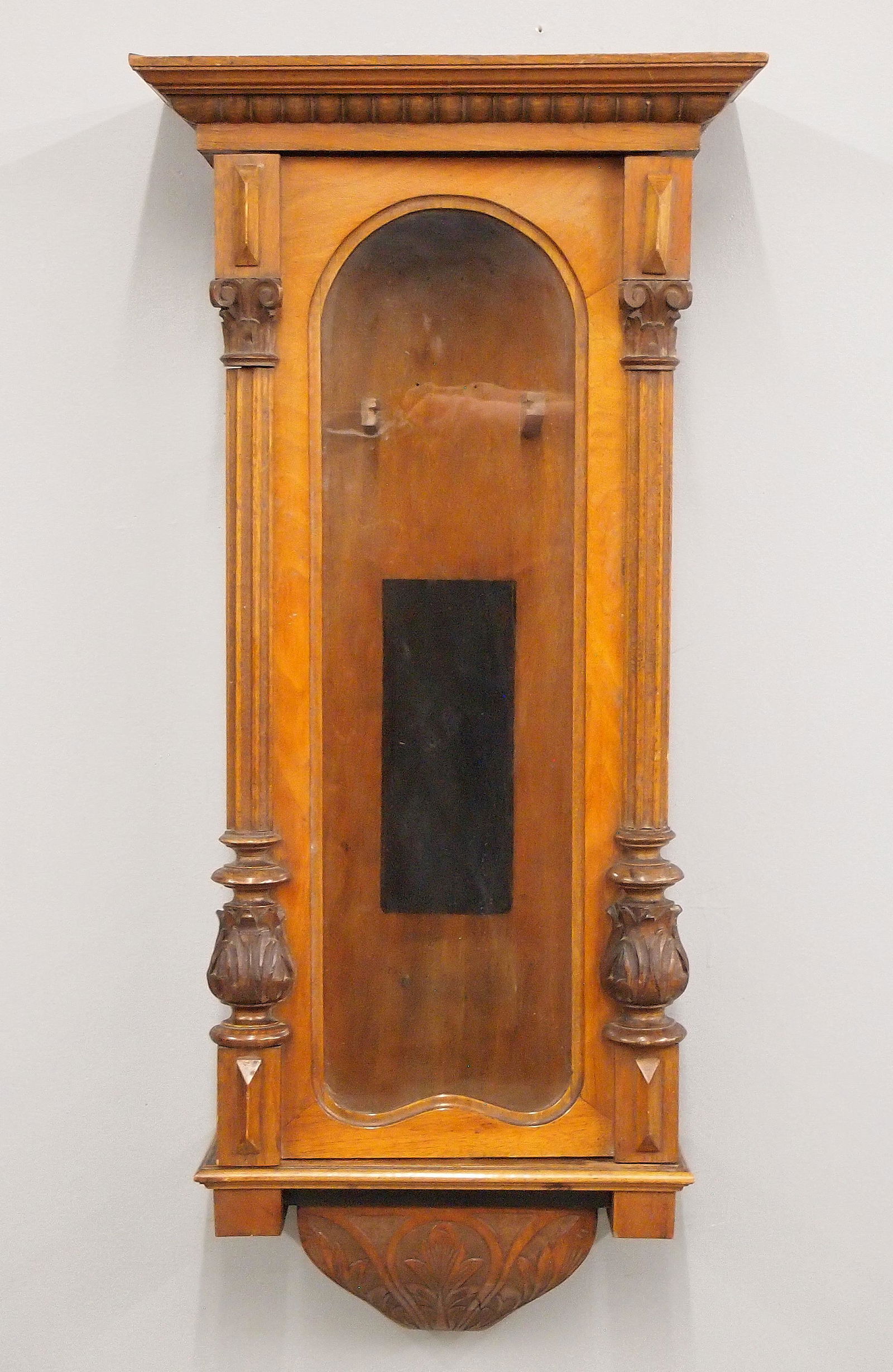 Vienna Regulator Case (1 of 1)