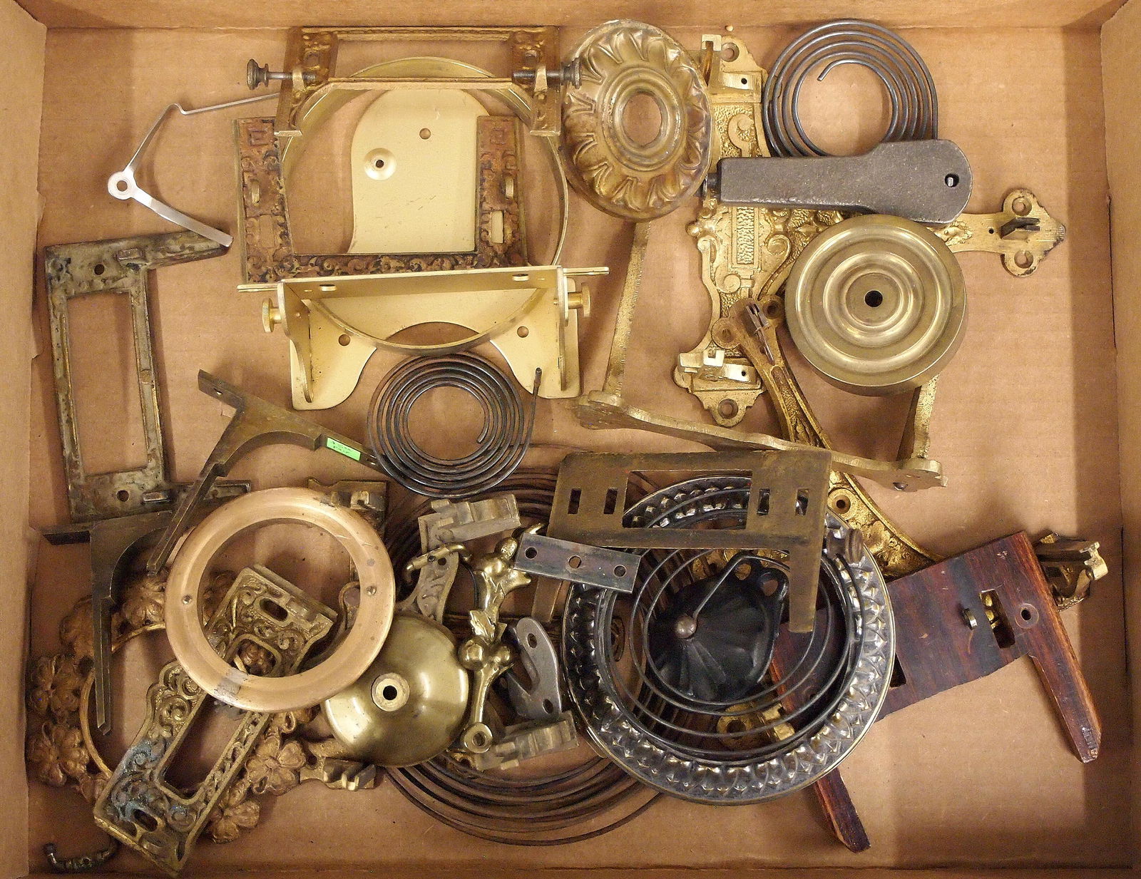 Vienna Brackets & Base Plates (1 of 1)