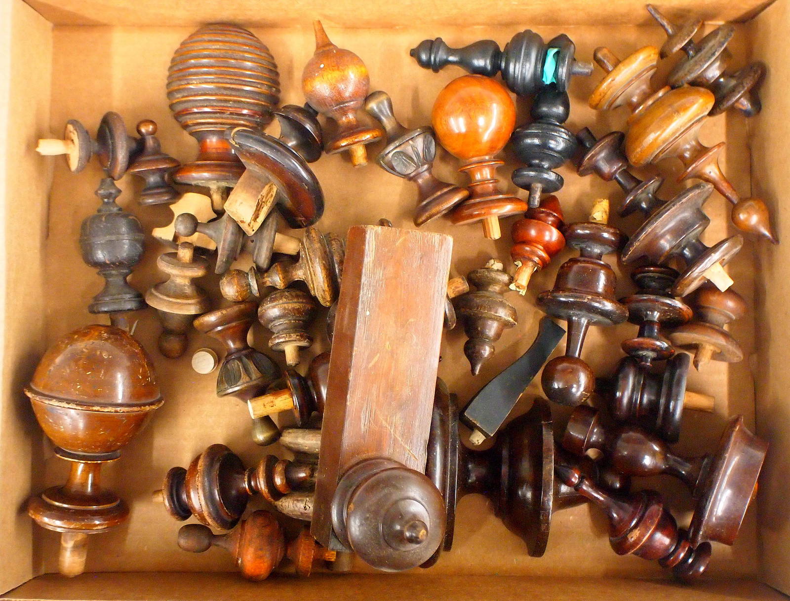 Wooden Clock Finials (0190) on Apr 07, 2023 Schmidt's Antiques Inc