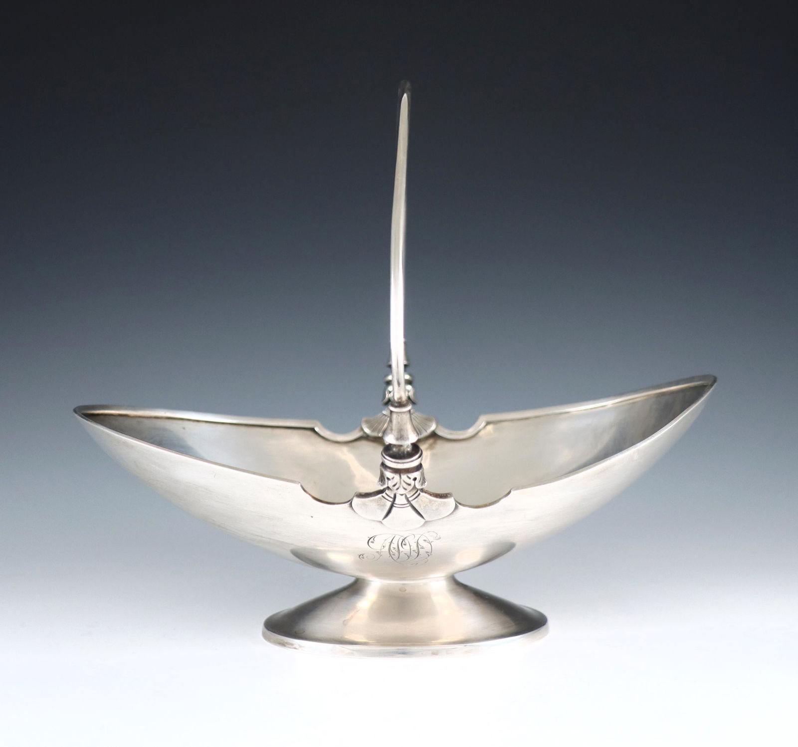 Gorham Athenic Sterling Basket (1 of 4)